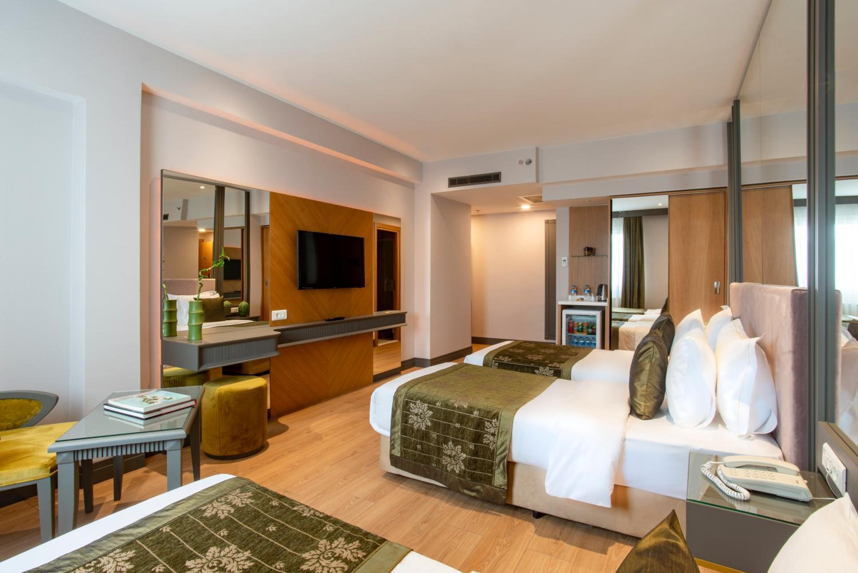 Oran Hotel - Image 51