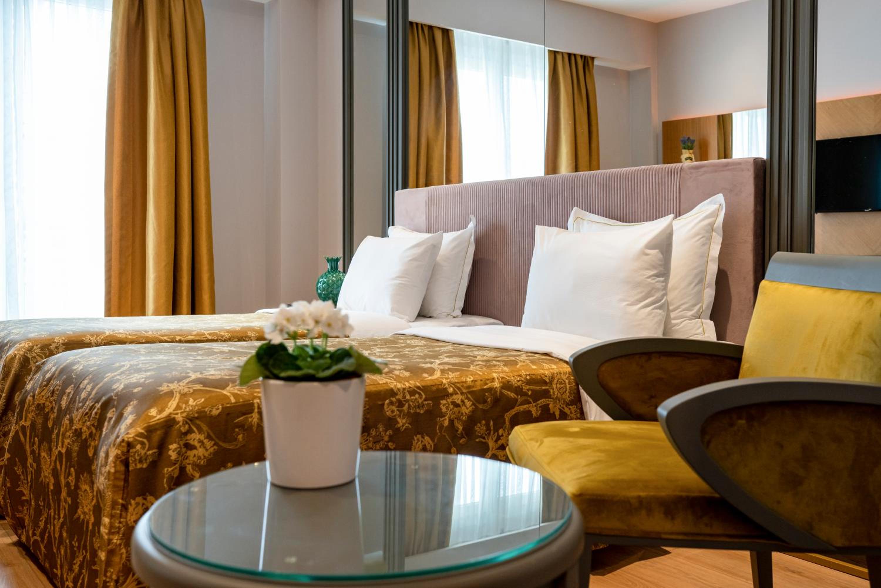 Oran Hotel - Image 41