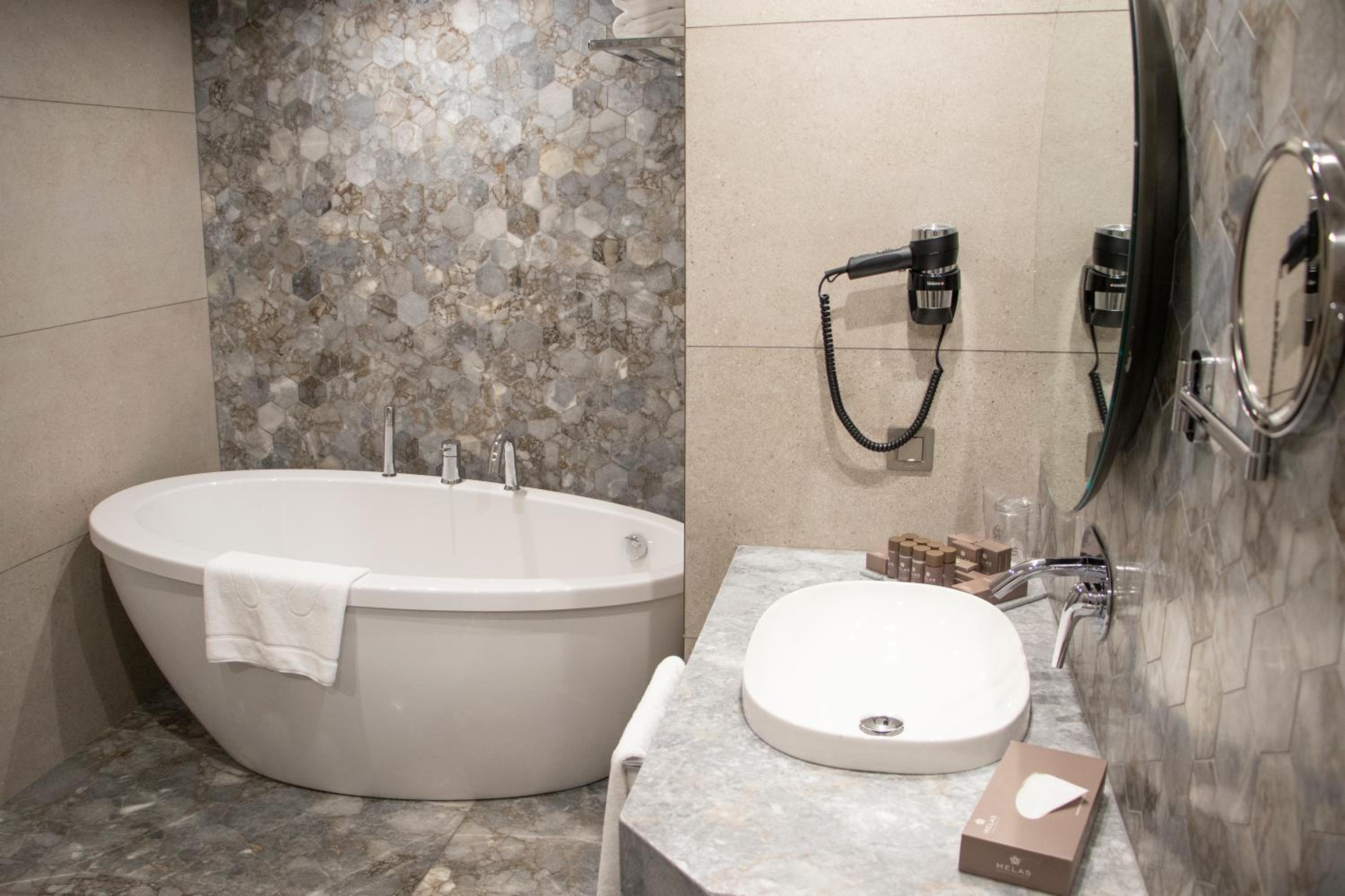 Melas Otel İstanbul - Image 18
