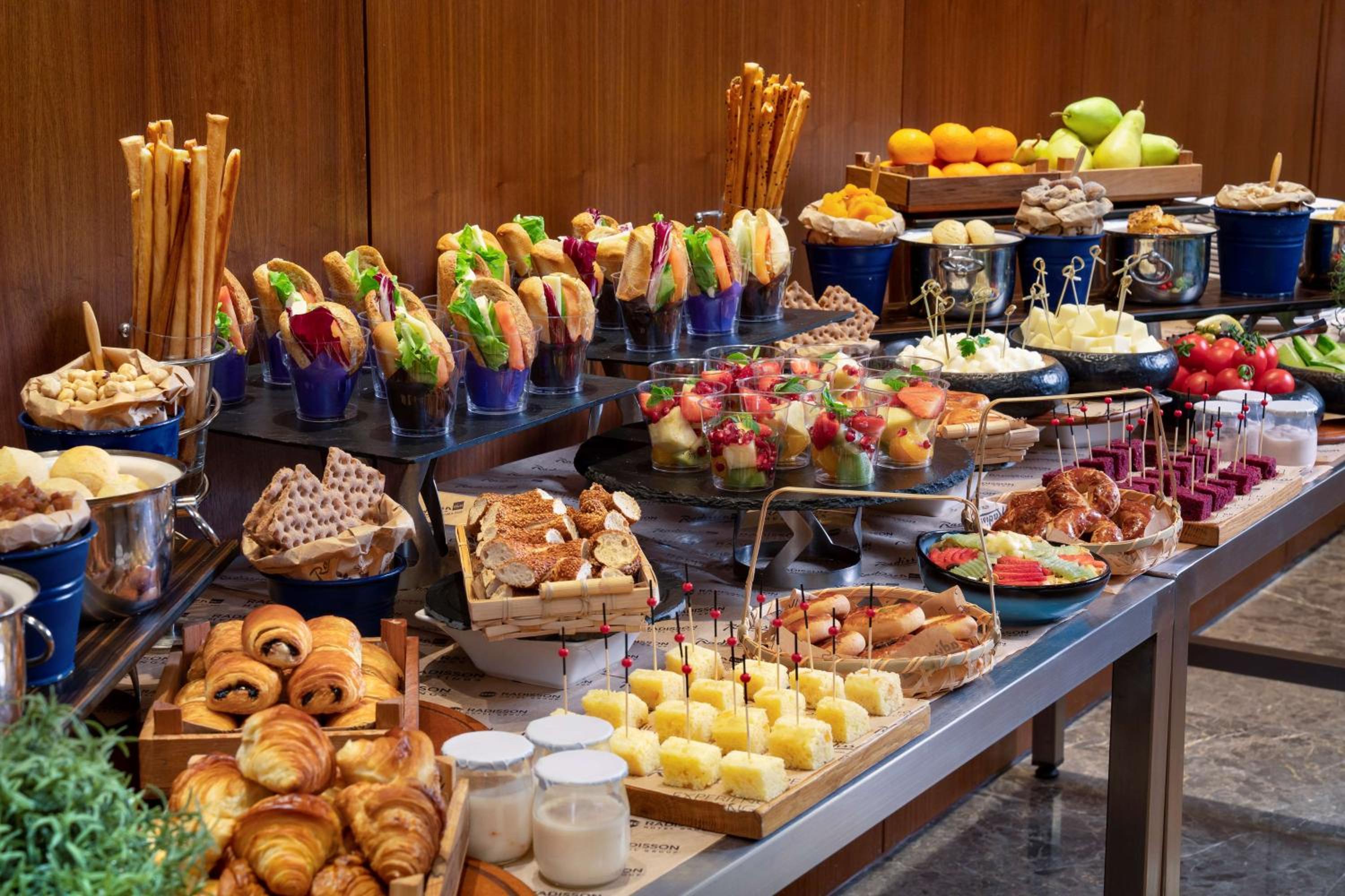 Radisson Blu Otel İstanbul Asia - Image 59