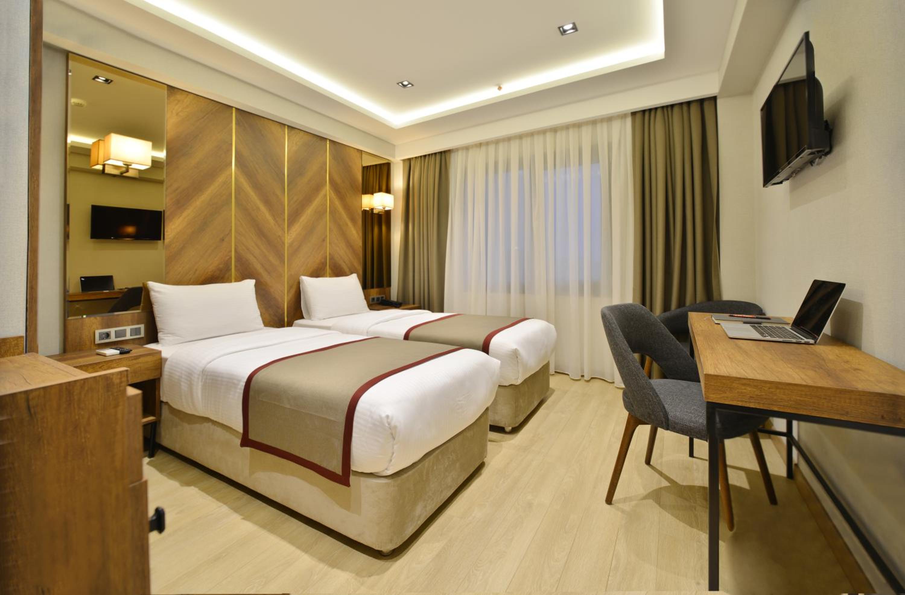 Celine Otel Taksim - Image 14