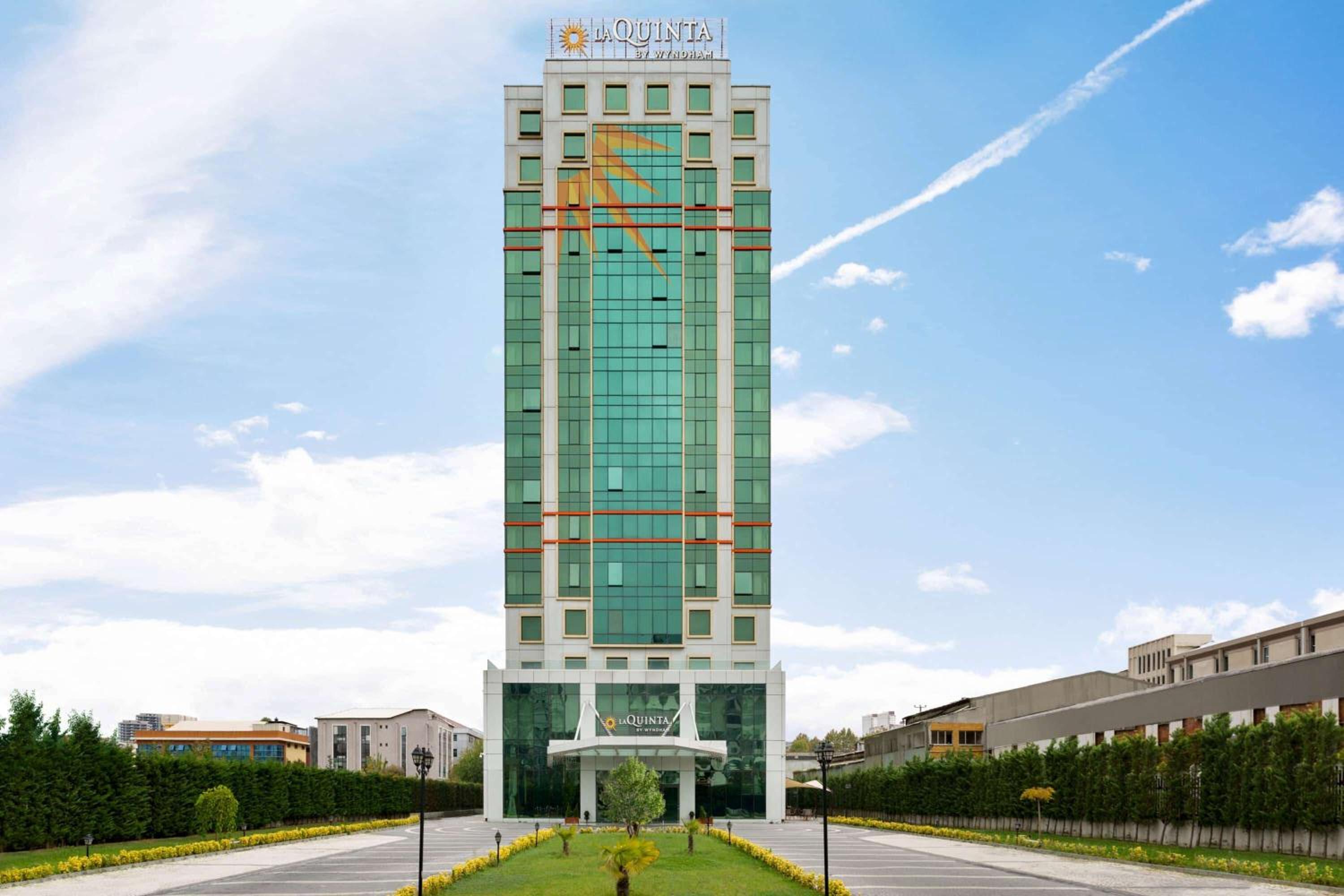 La Quinta by Wyndham İstanbul Güneşli - Image 35