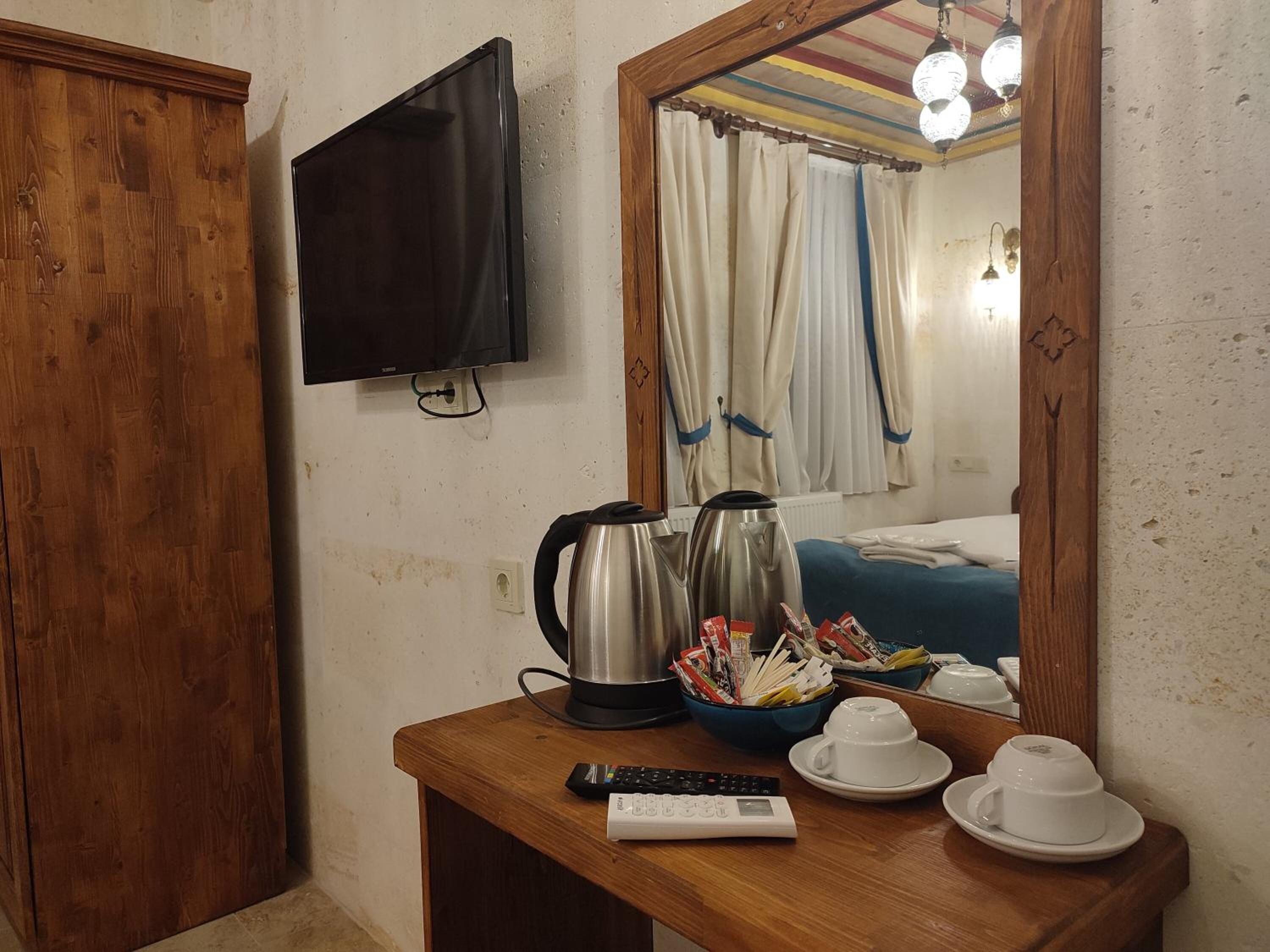 Balloon View Hotel - Image 30