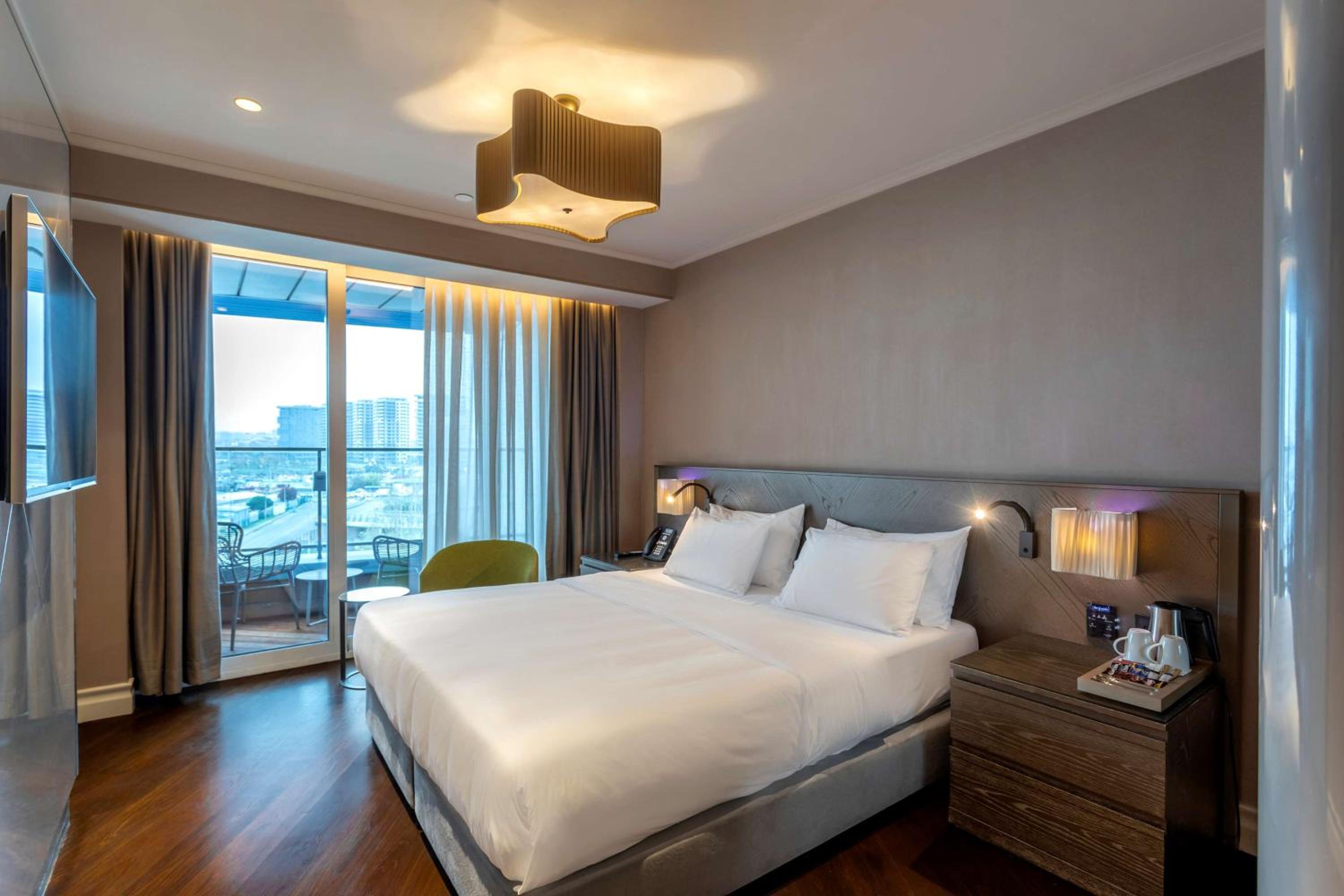 Radisson Blu Otel İstanbul Ottomare - Image 31