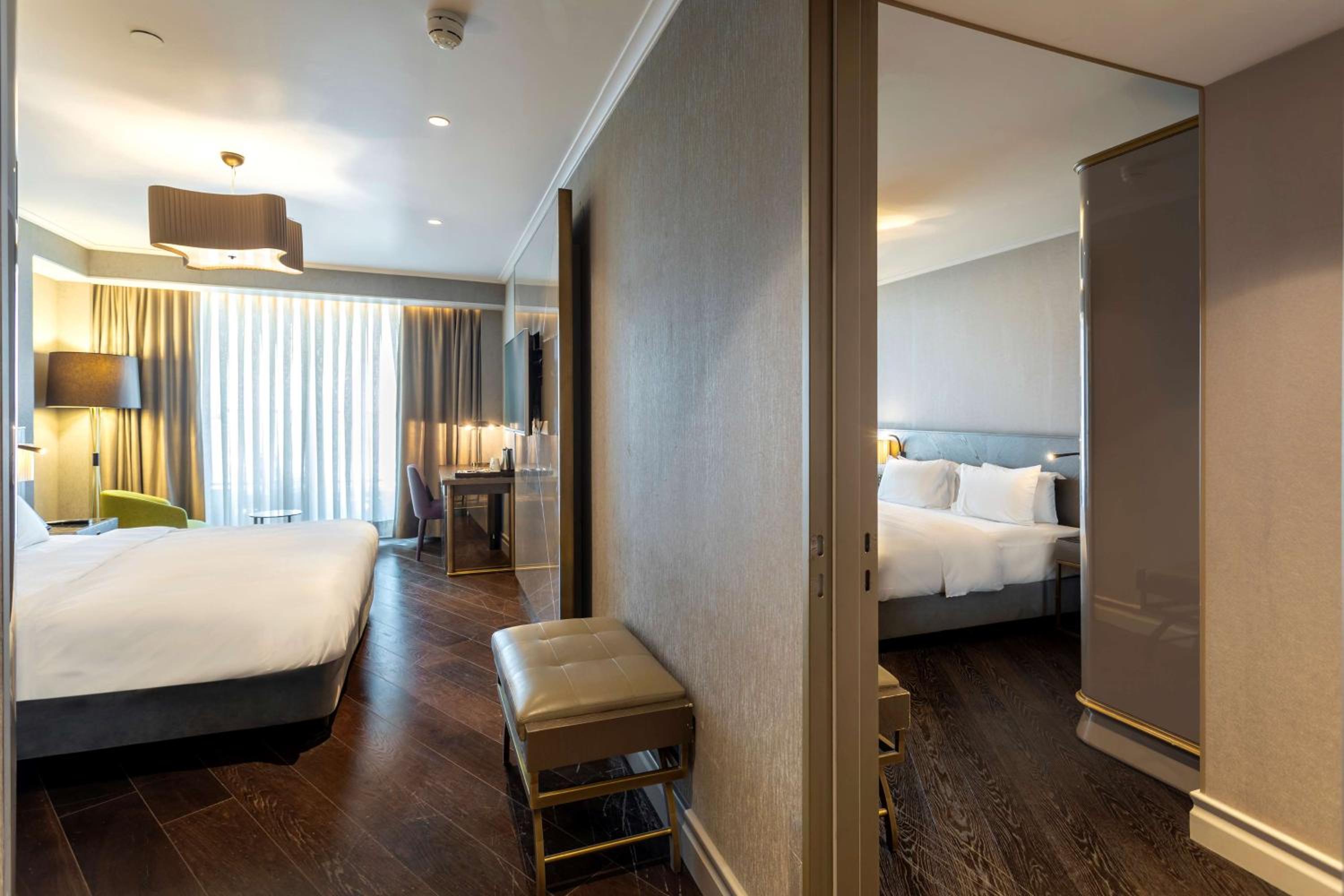 Radisson Blu Otel İstanbul Ottomare - Image 6