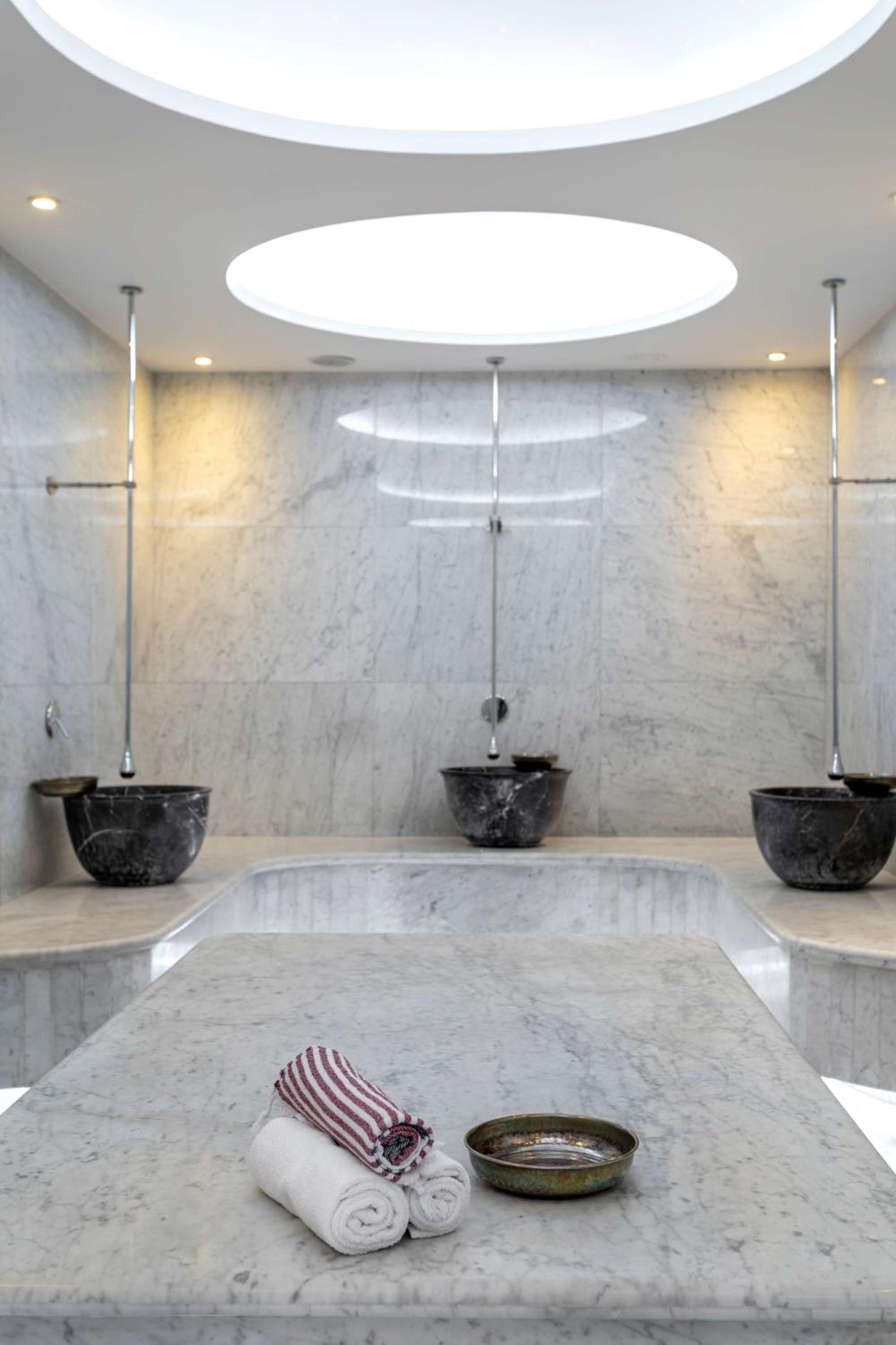 Radisson Blu Otel İstanbul Ottomare - Image 143