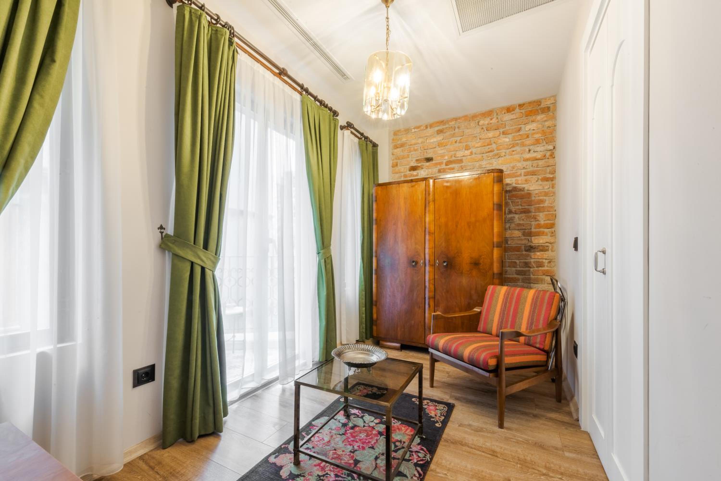 Sanatlar Oteli Galata - Image 177