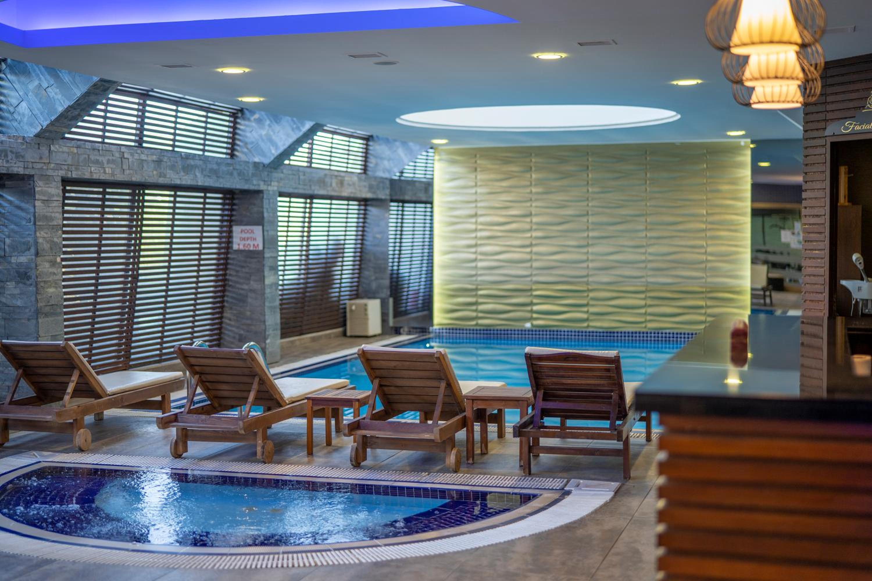 Grand Cettia Hotel - Image 13