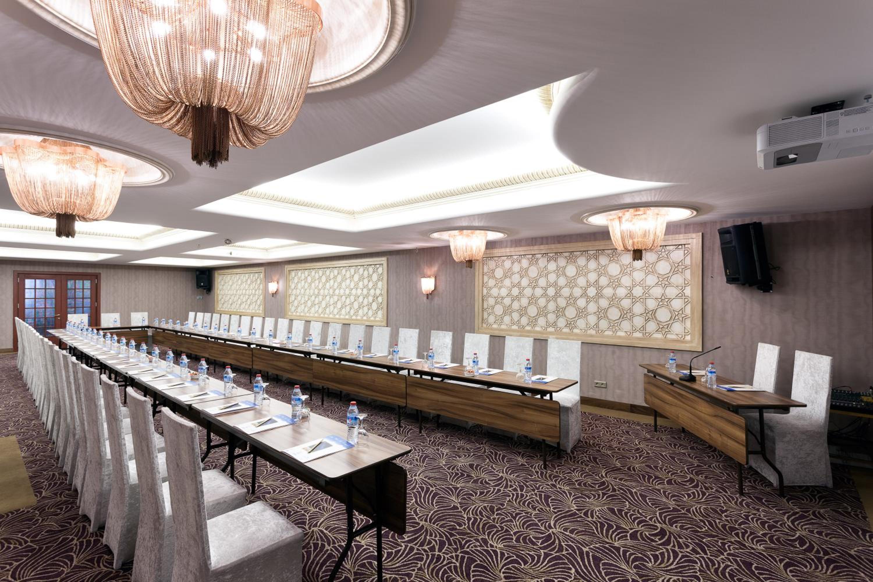 Grand Anka Hotel - Image 8