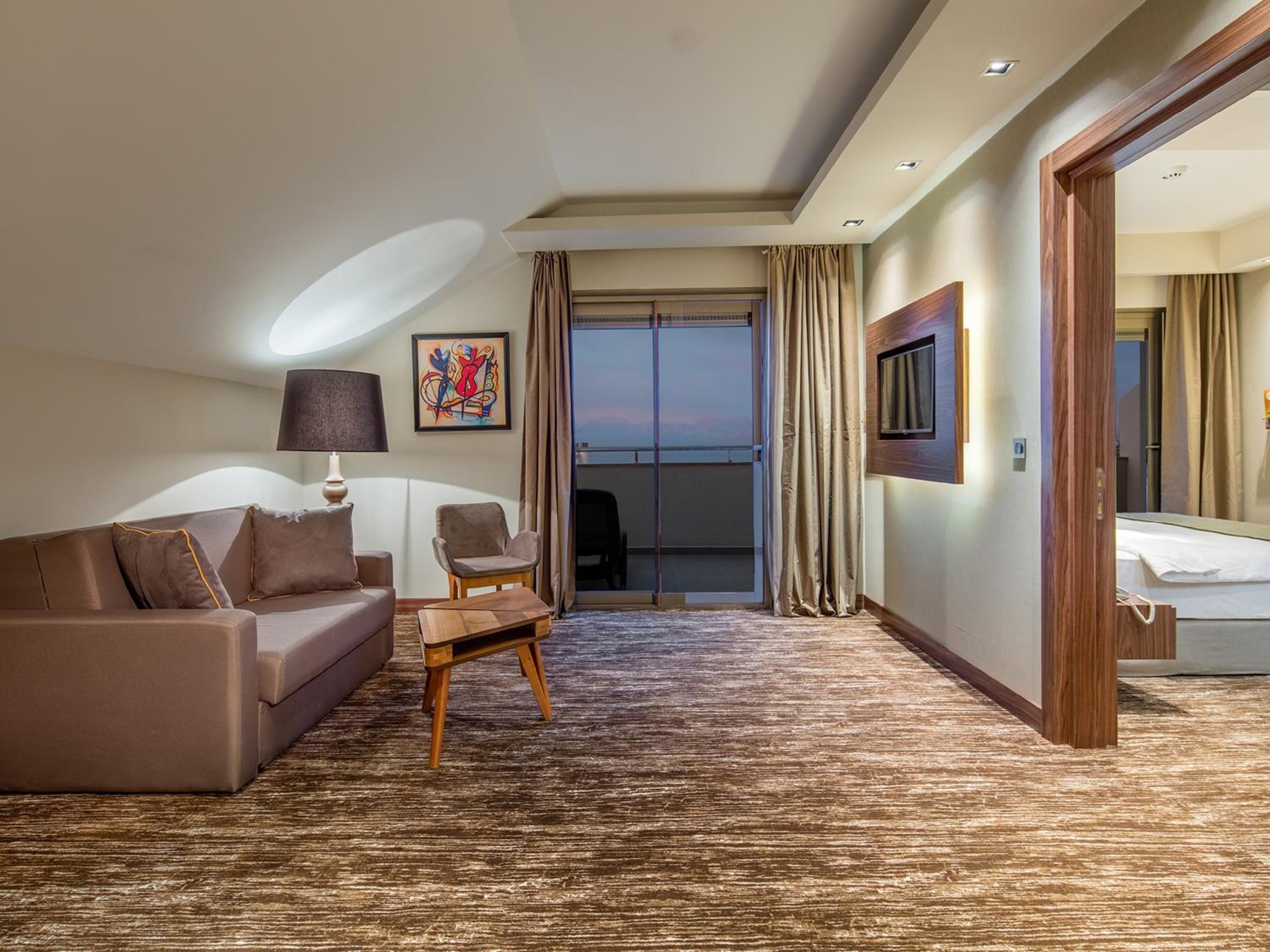 Holiday Inn Antalya - Lara, an IHG Hotel - Image 73