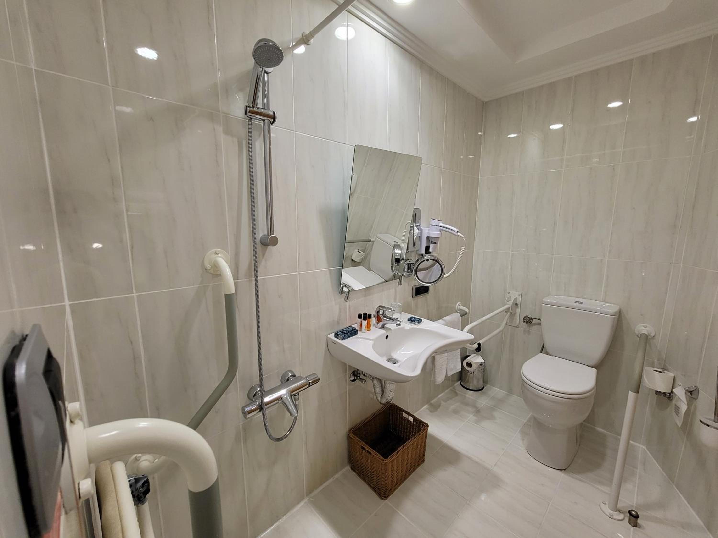 Wyndham Grand Izmir Ozdilek Thermal & Spa - Image 39