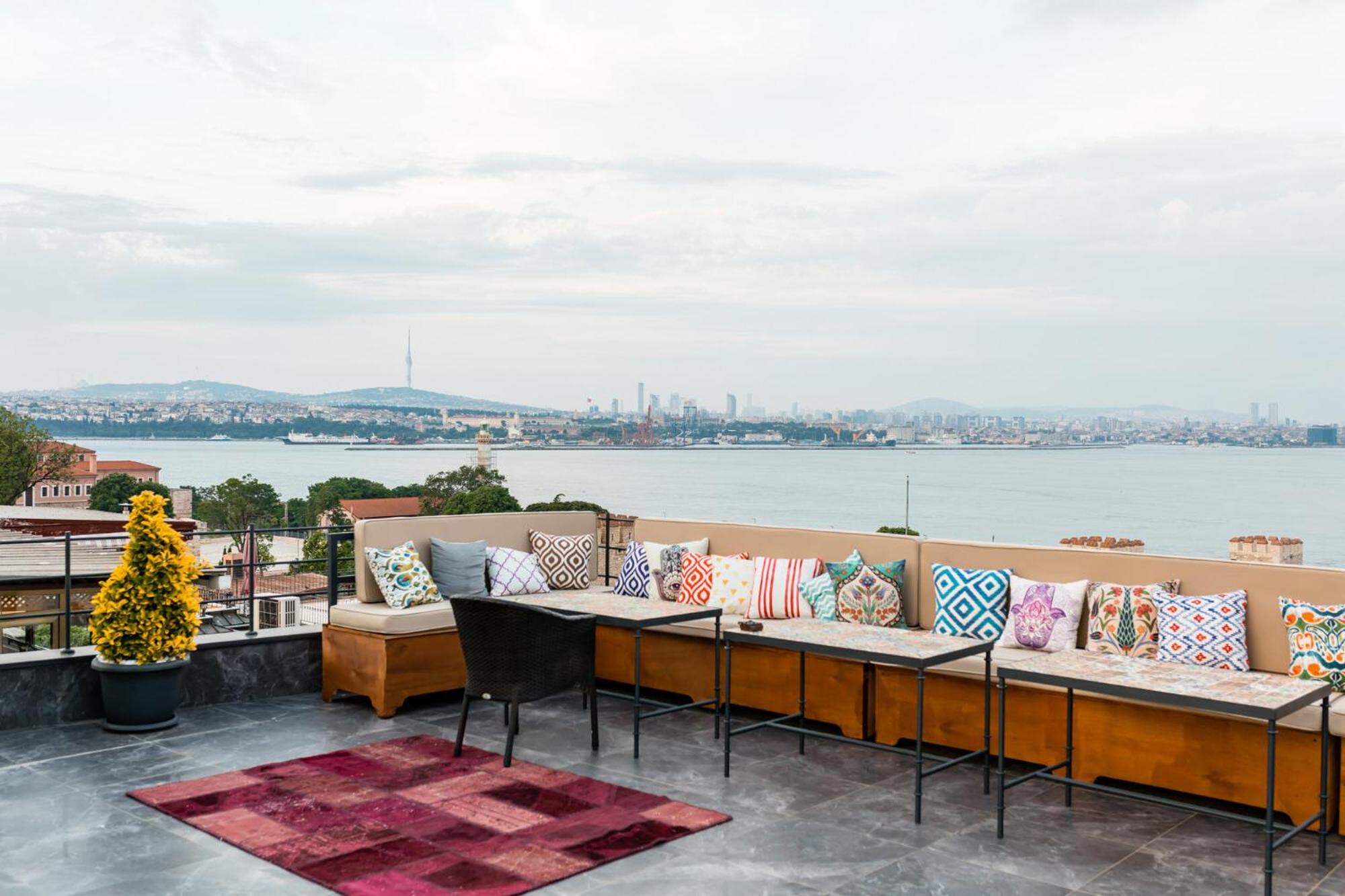 Henna Otel İstanbul - Image 24