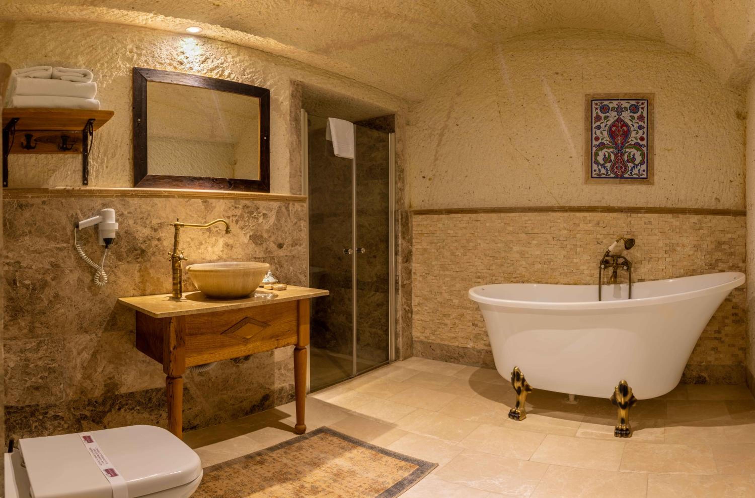 Seki Cave Suites - Image 20