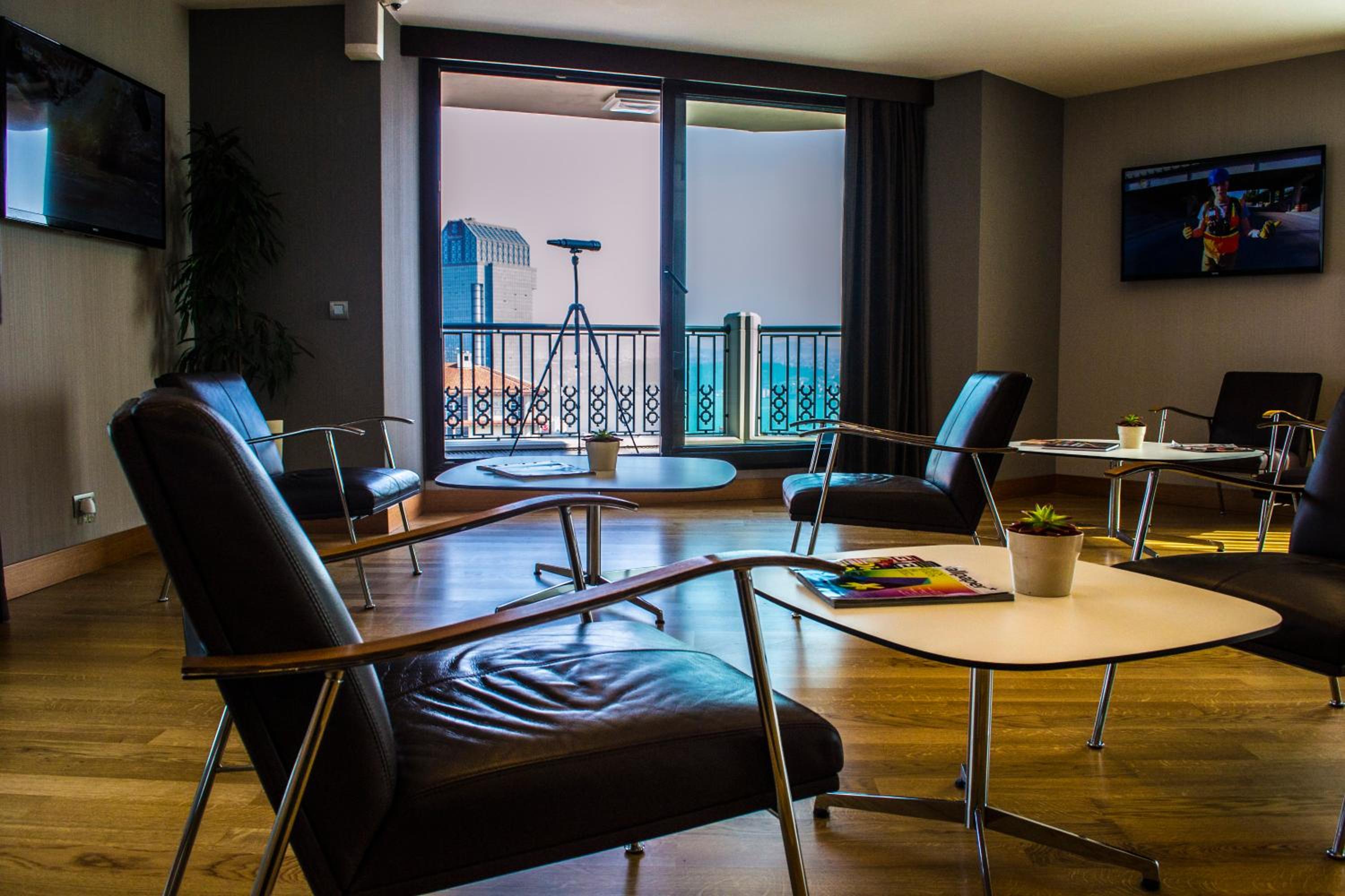 Point Hotel Taksim - Image 32