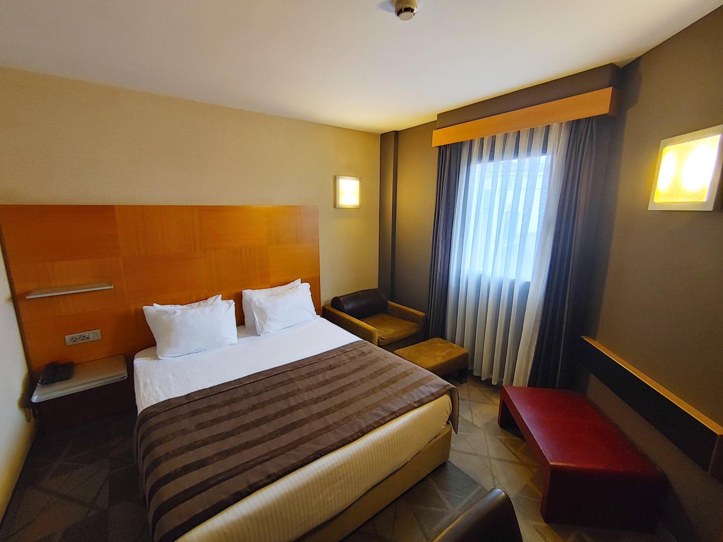 Point Hotel Taksim - Image 34