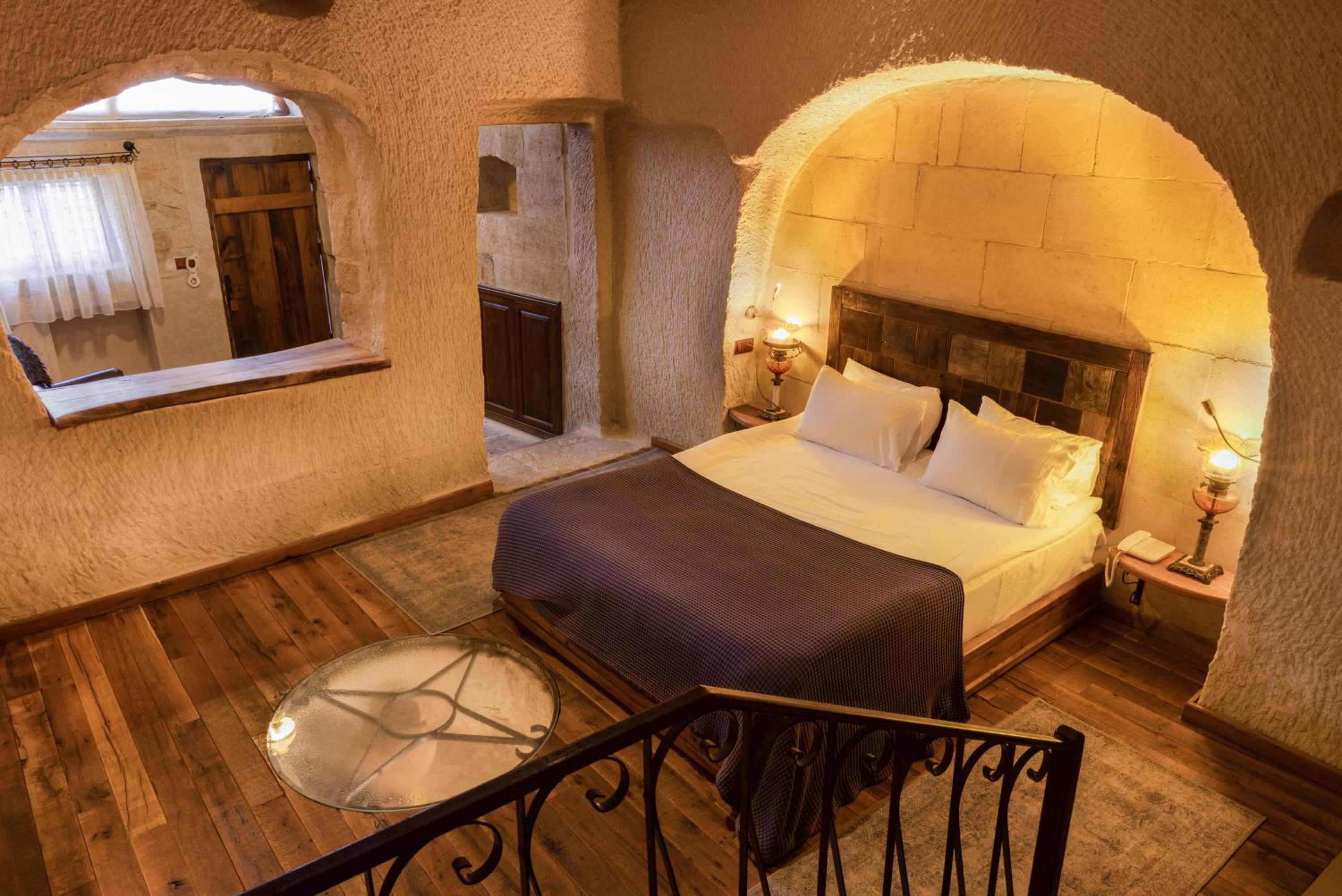 Seki Cave Suites - Image 19