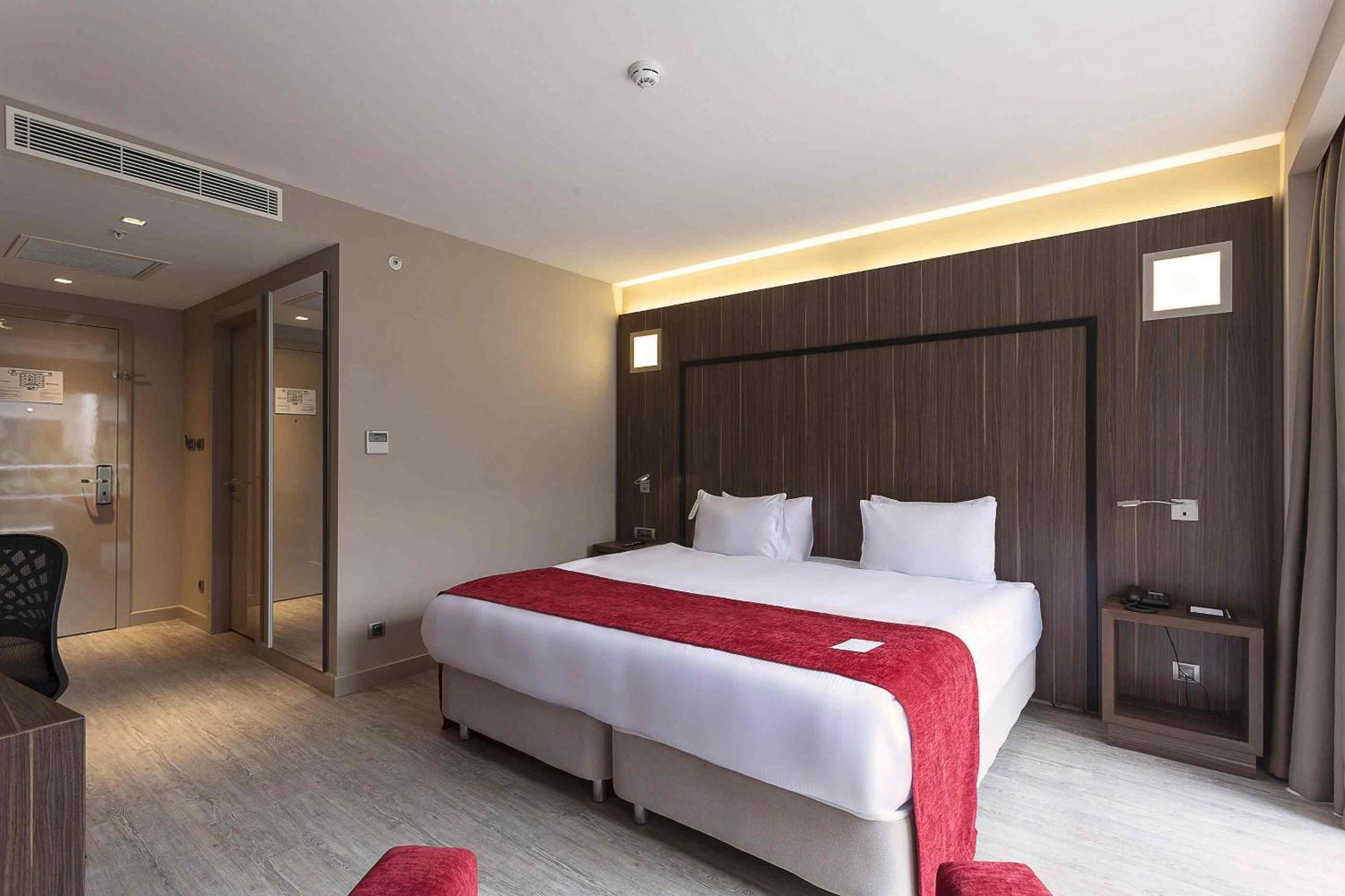 Ramada Encore by Wyndham İzmir - Image 50