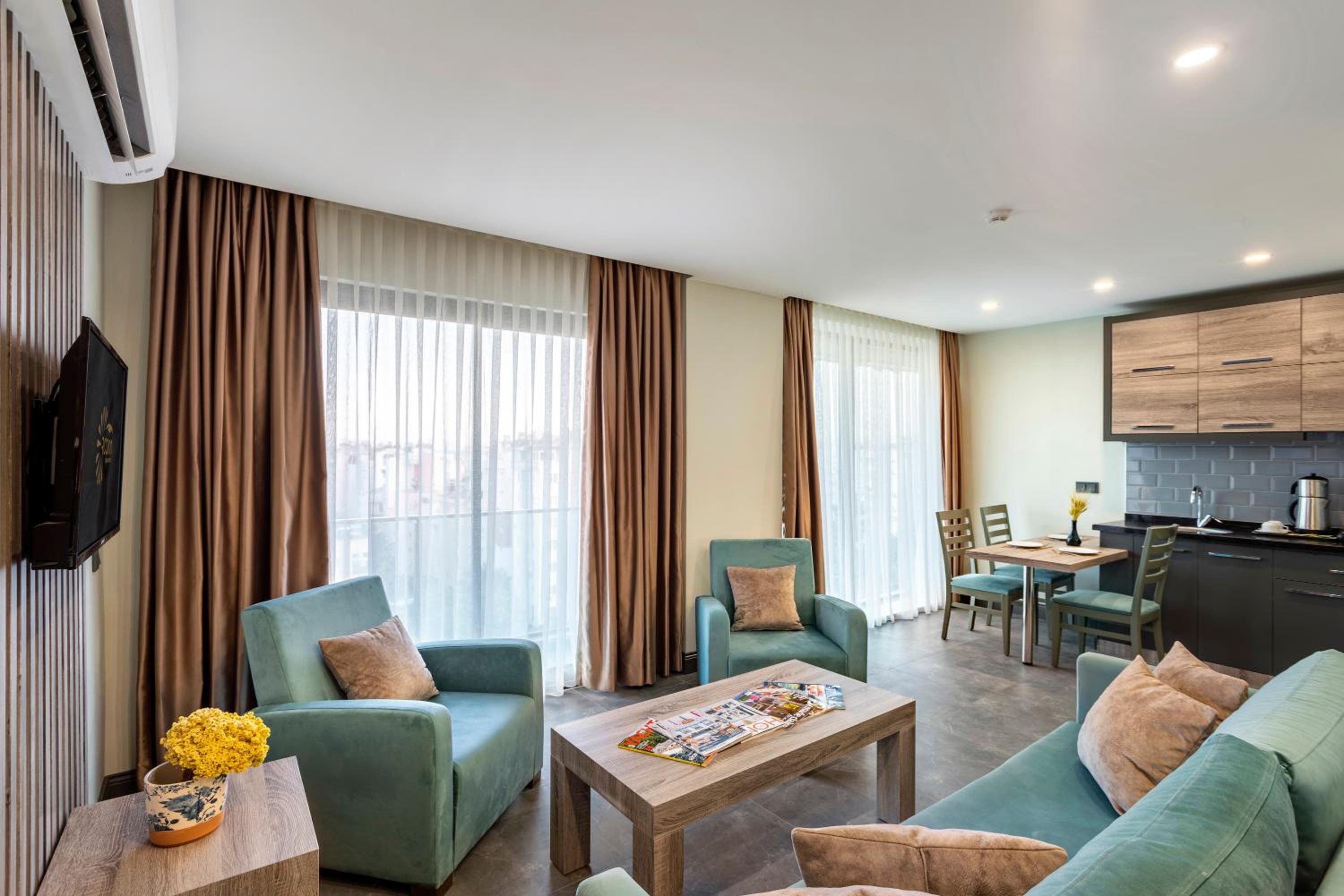 RODINN Hotel - Image 32
