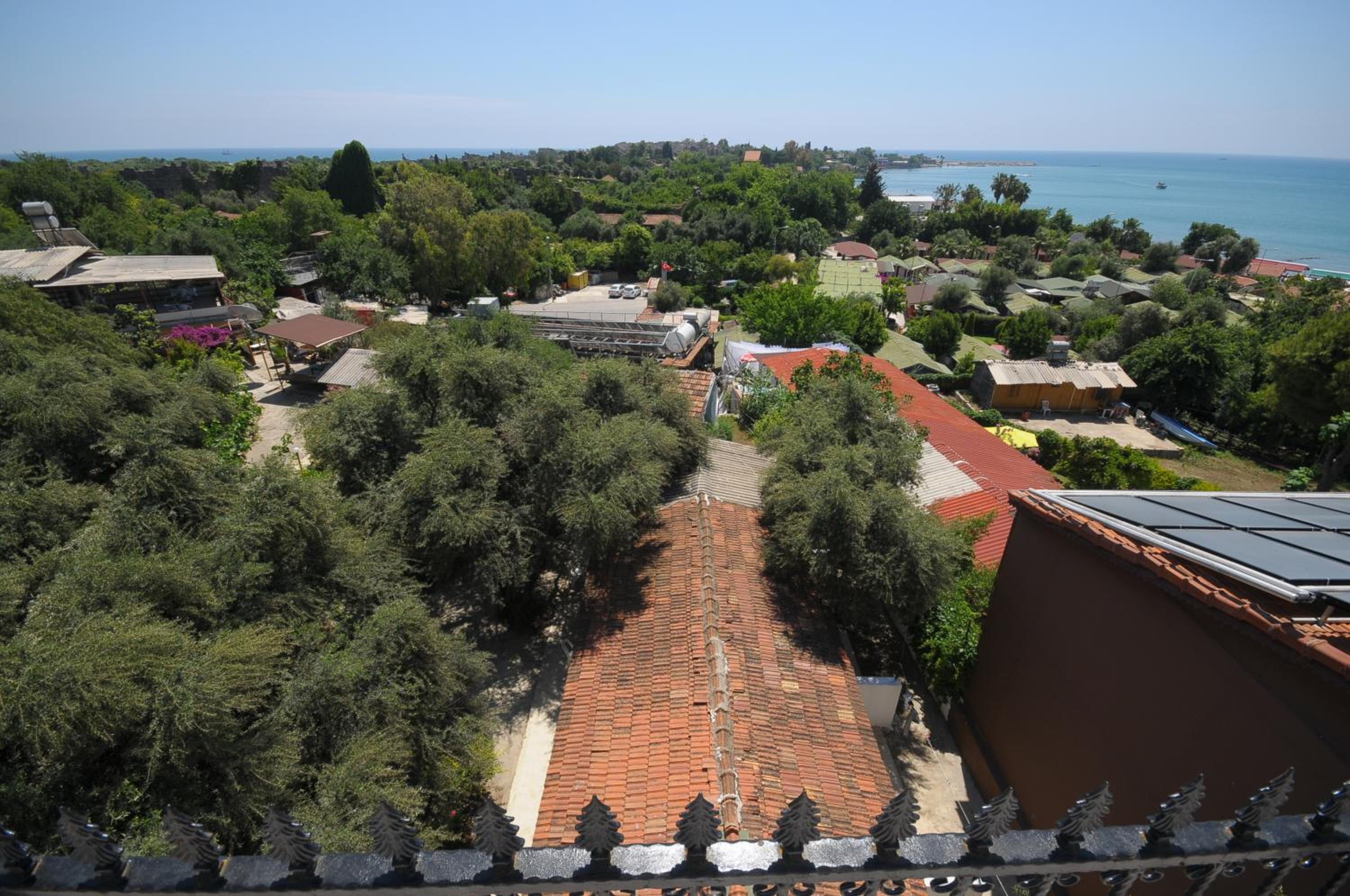 Aura Boutique Hotel - Image 15
