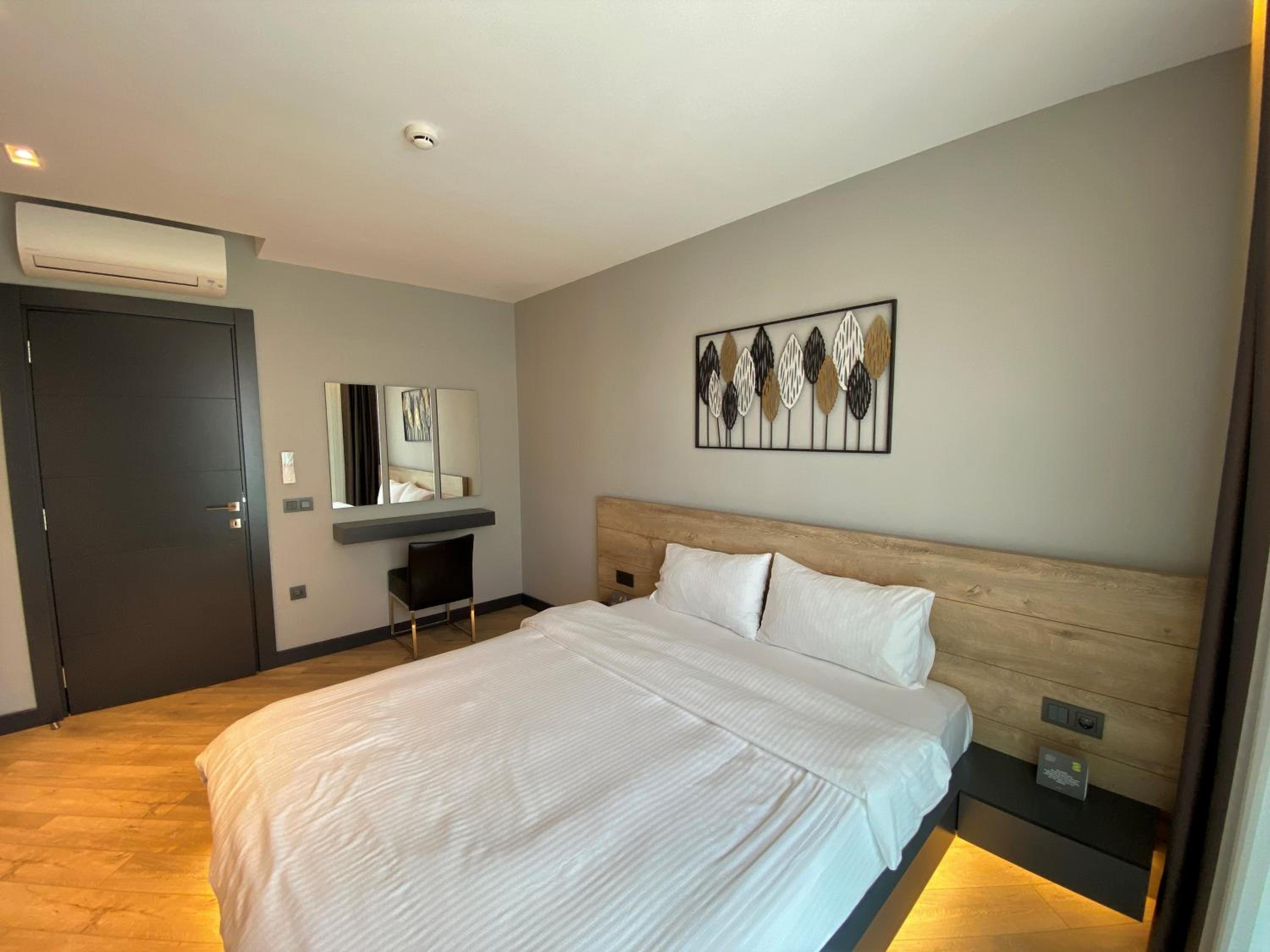 Z-Suites - Image 32