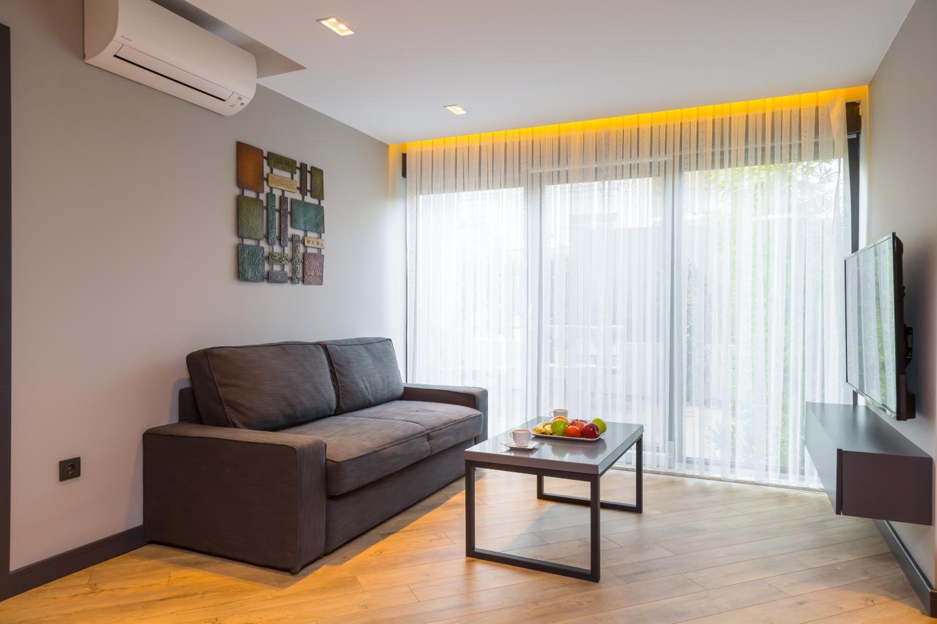 Z-Suites - Image 48