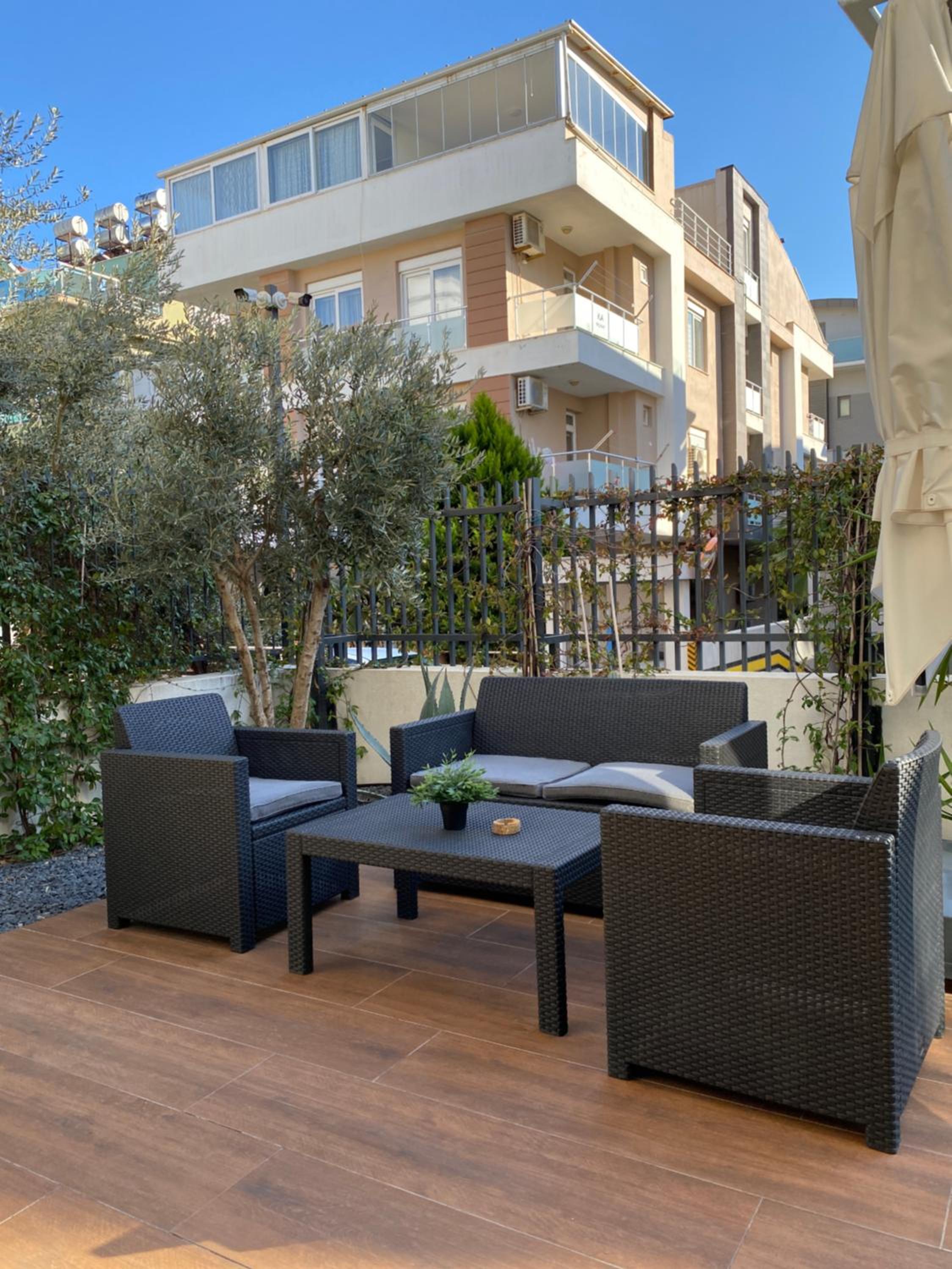 Z-Suites - Image 50
