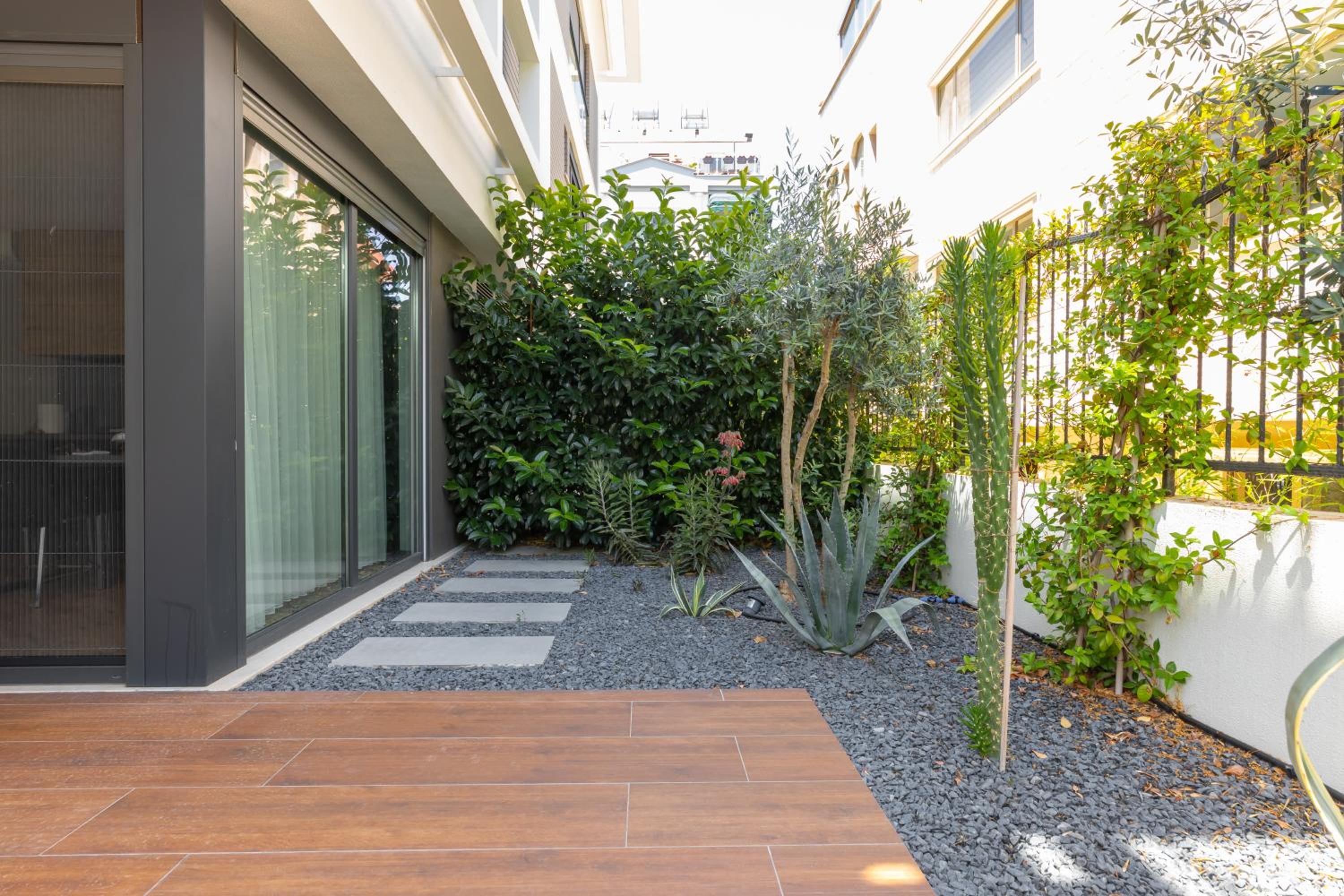 Z-Suites - Image 54