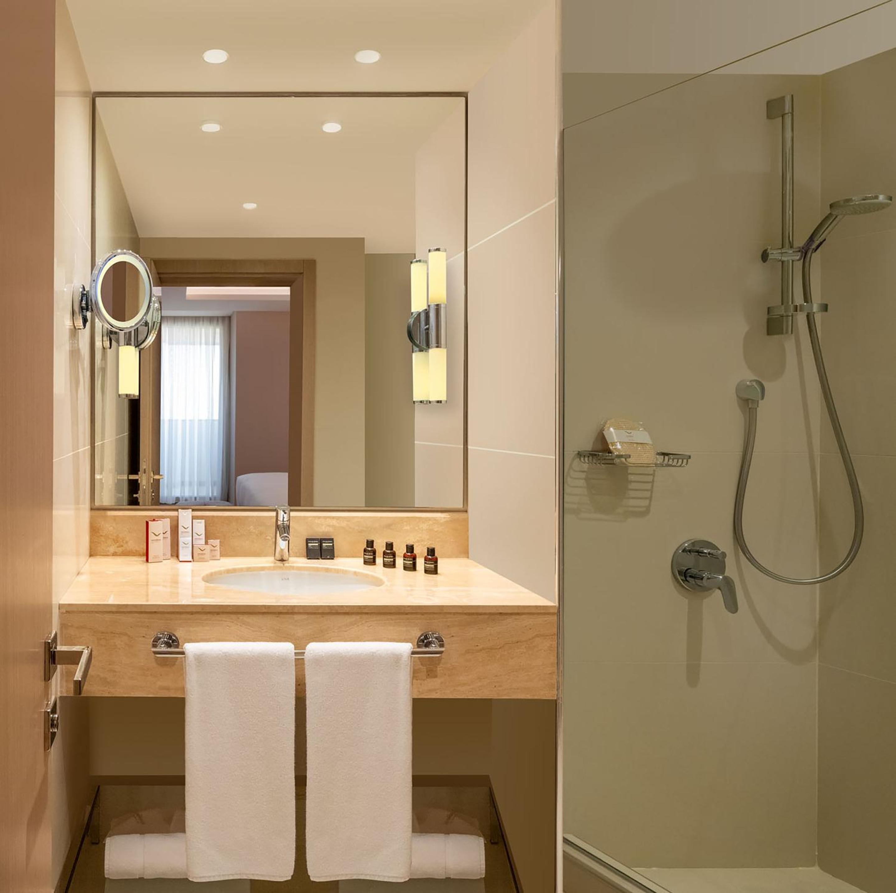 Mövenpick Hotel Istanbul Bosphorus - Image 118