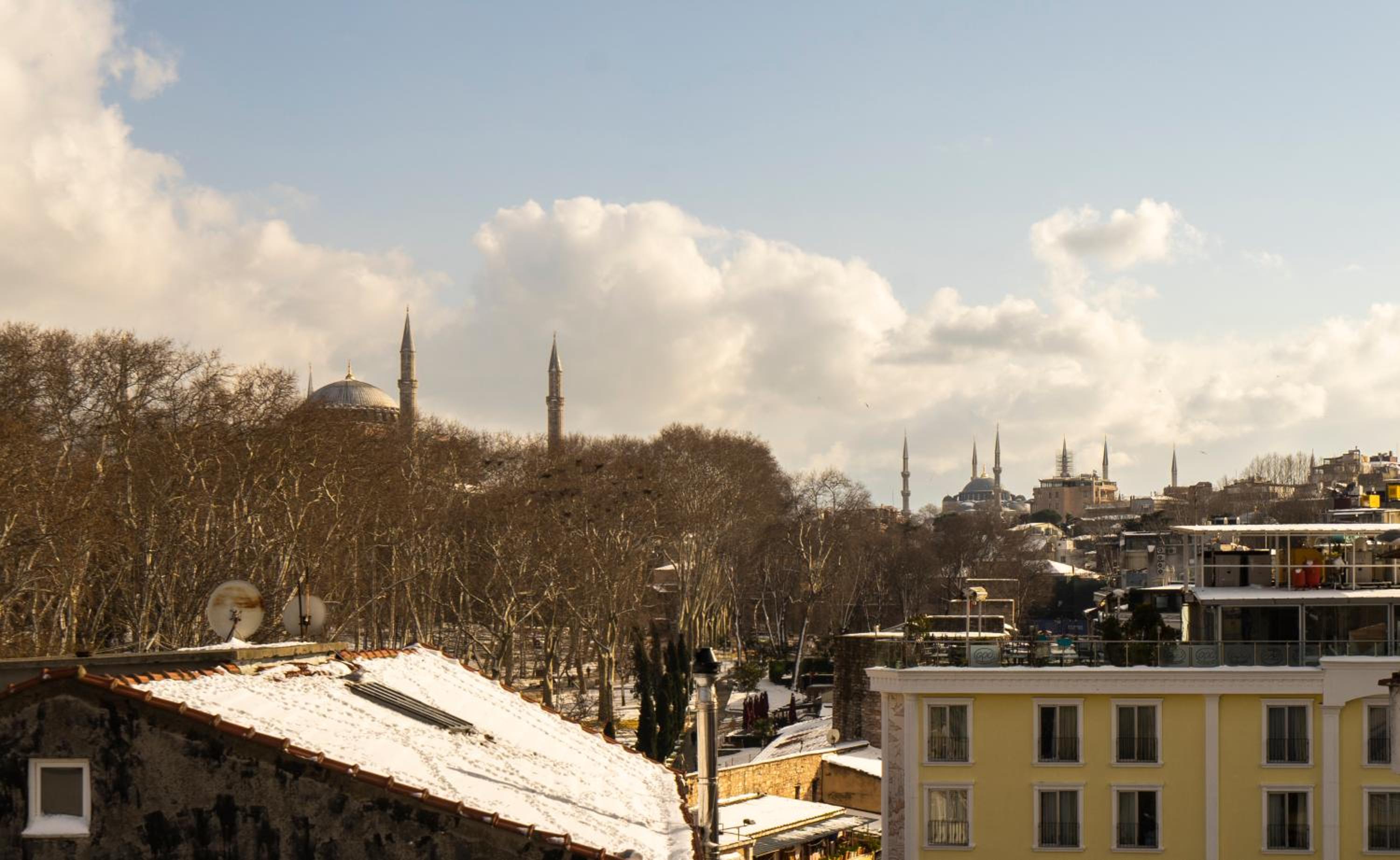 Sayeban Gold Hotel - Image 16