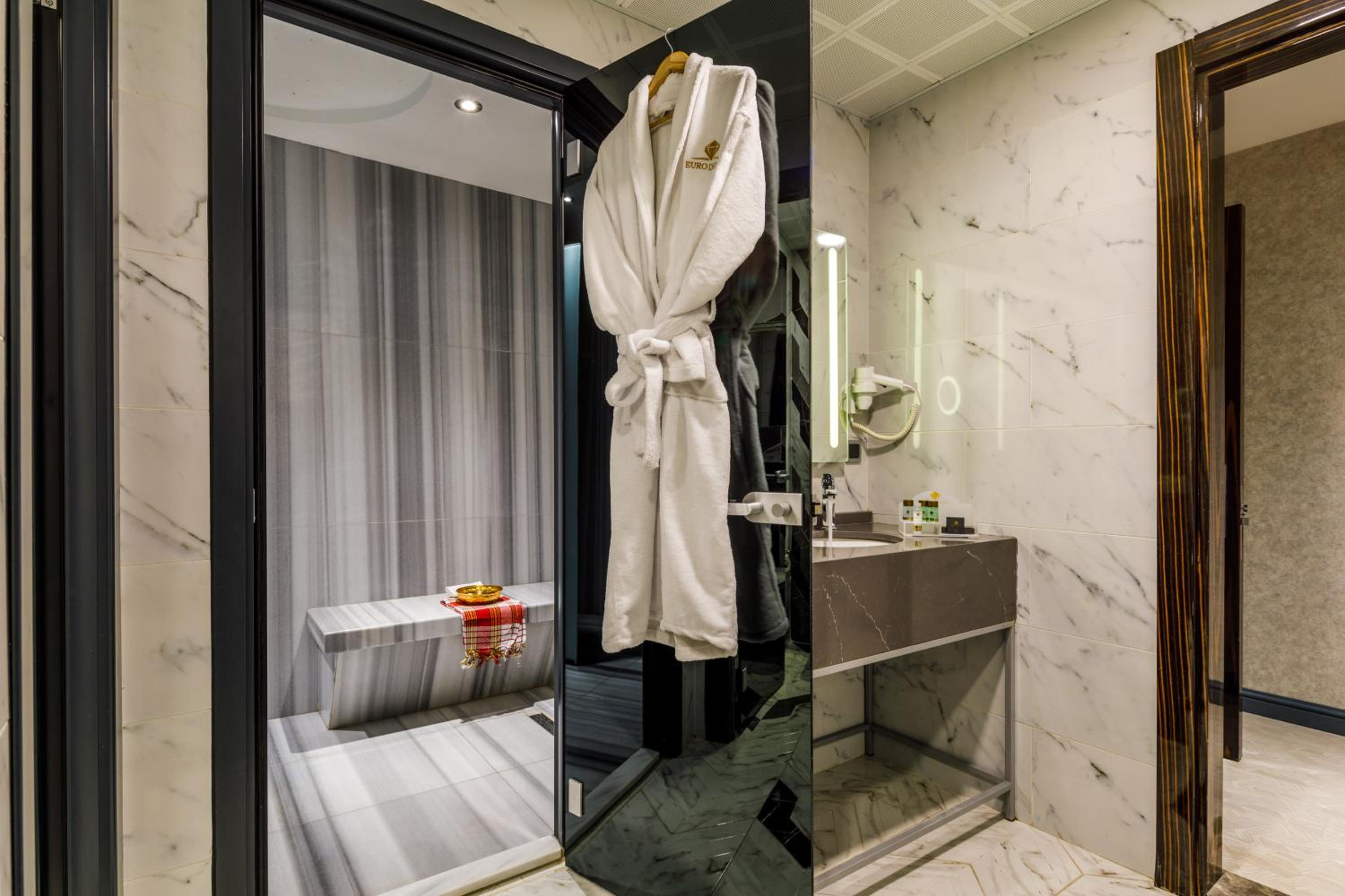 Euro Design Otel - Image 11