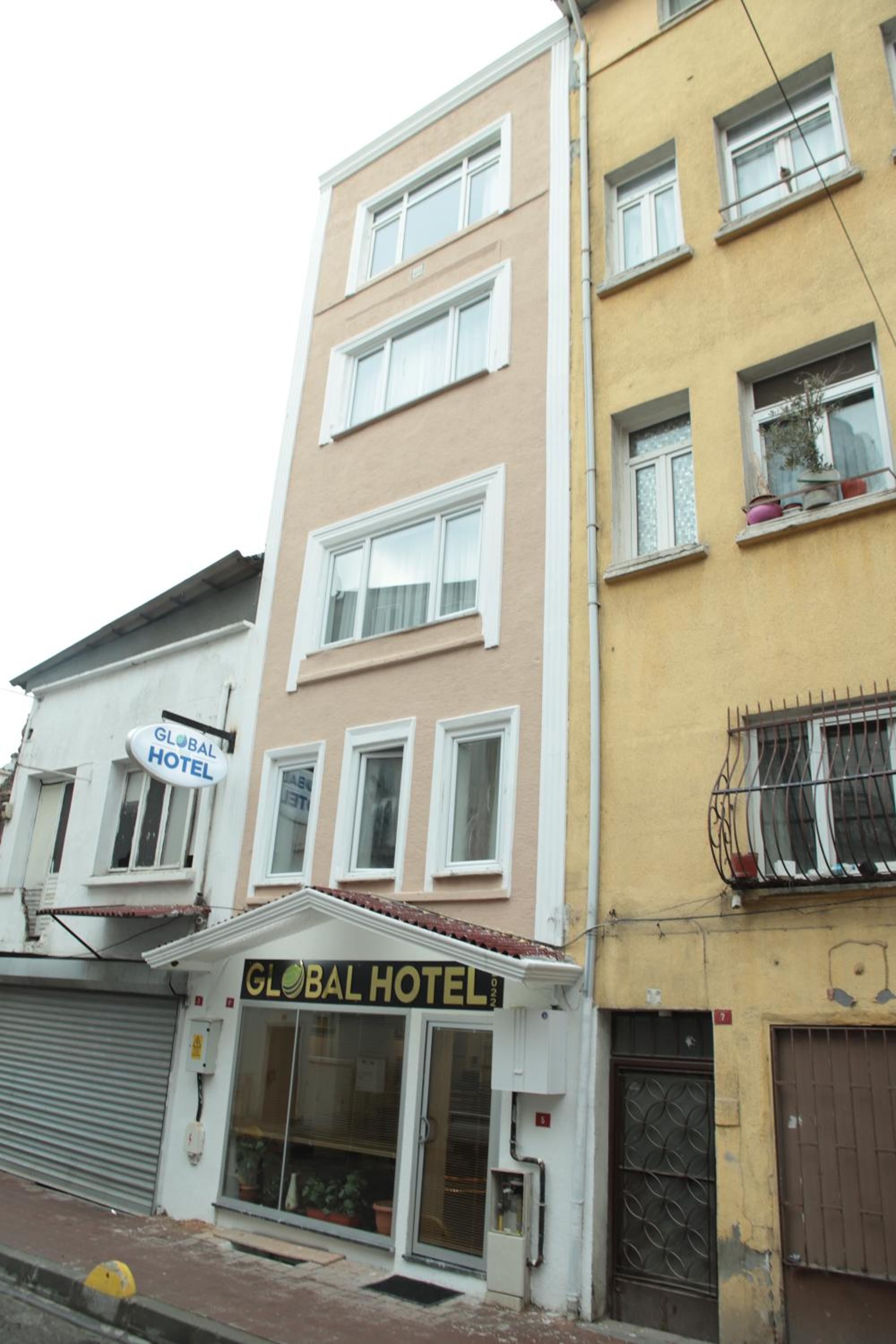 HOTEL GLOBAL 2022 becomes GLOBAL OTEL 2022. - Image 47
