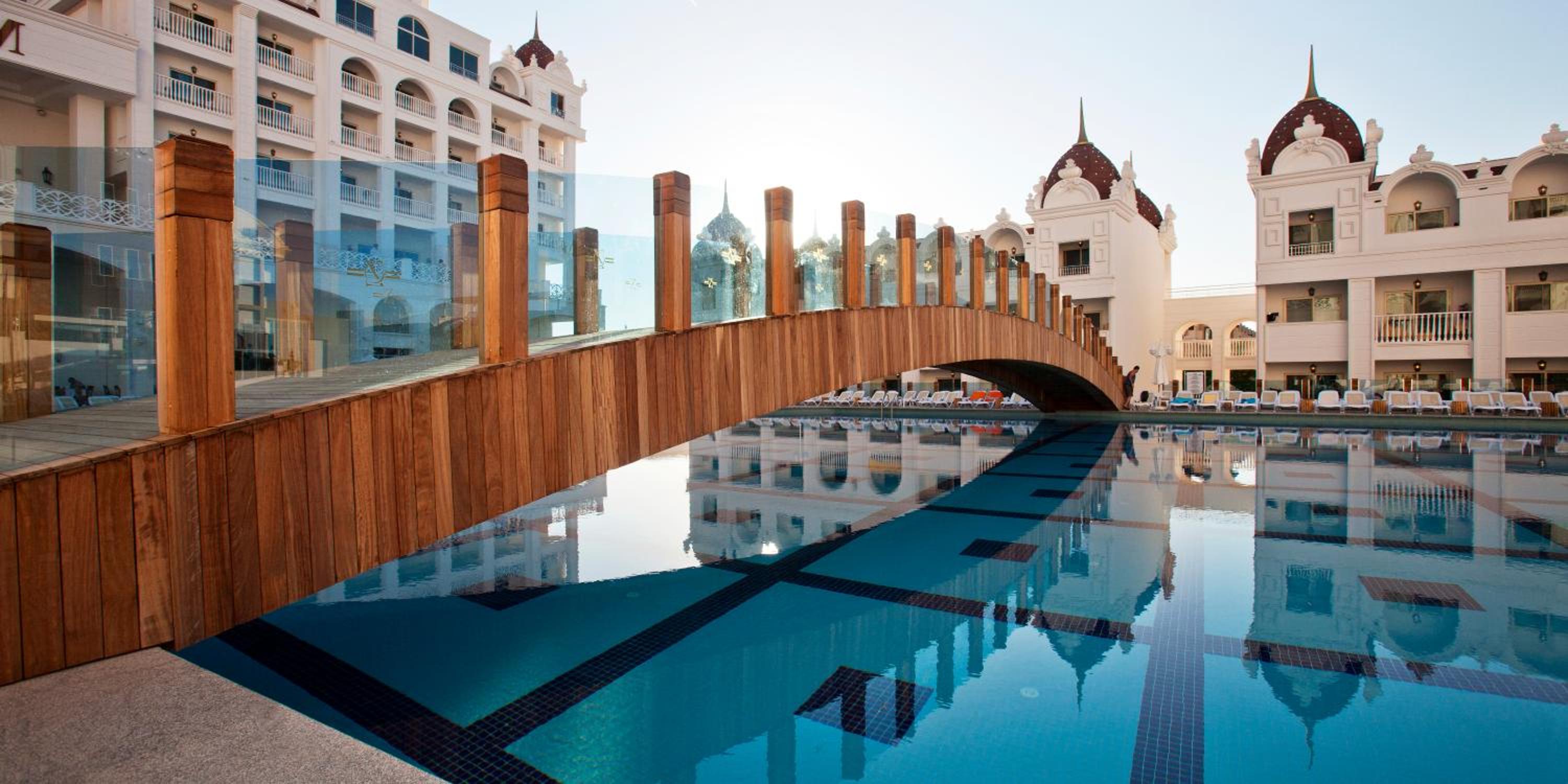 Oz Hotels Side Premium - Image 251