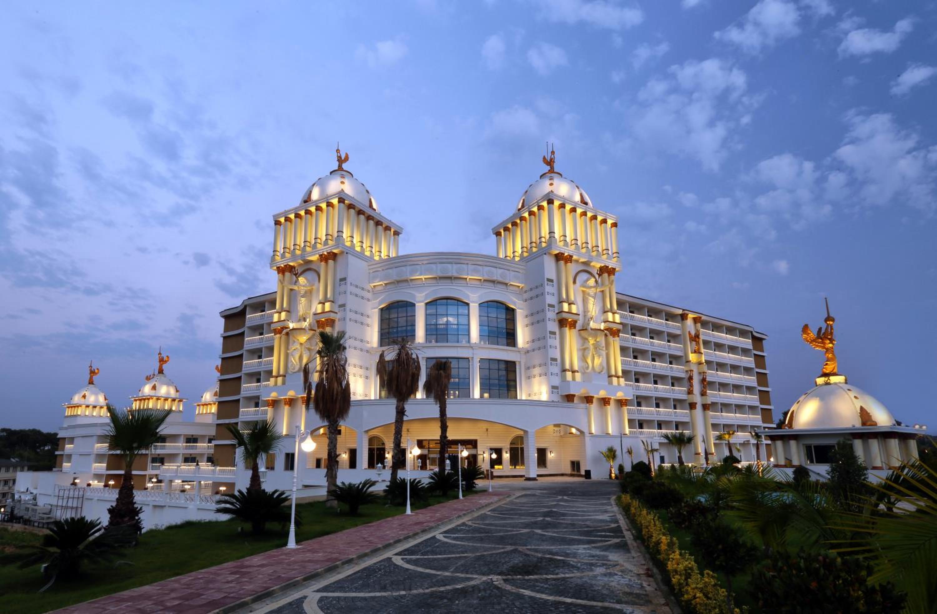 Oz Hotels Sui - Image 11