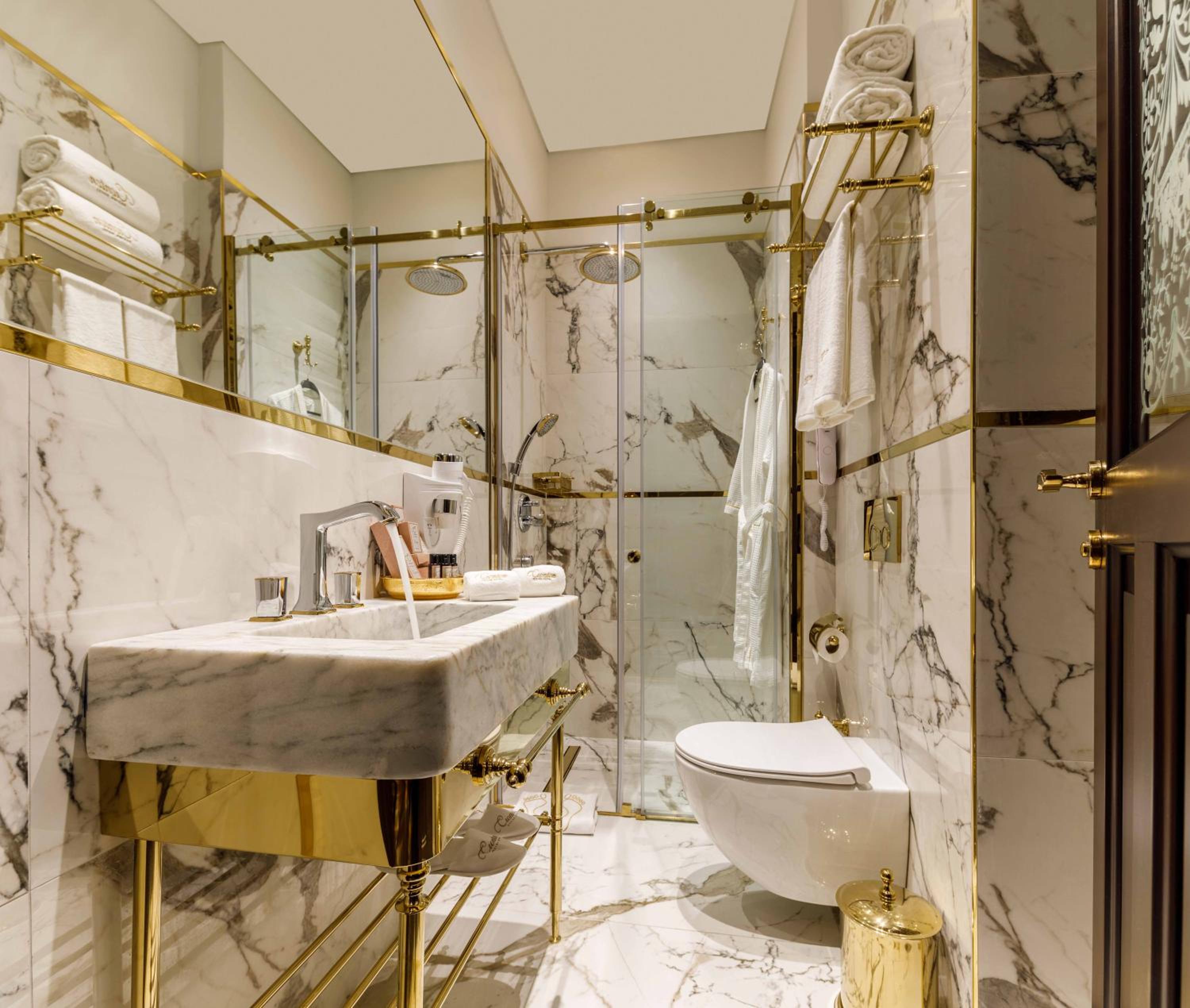 Cronton Design Hotel - Image 47