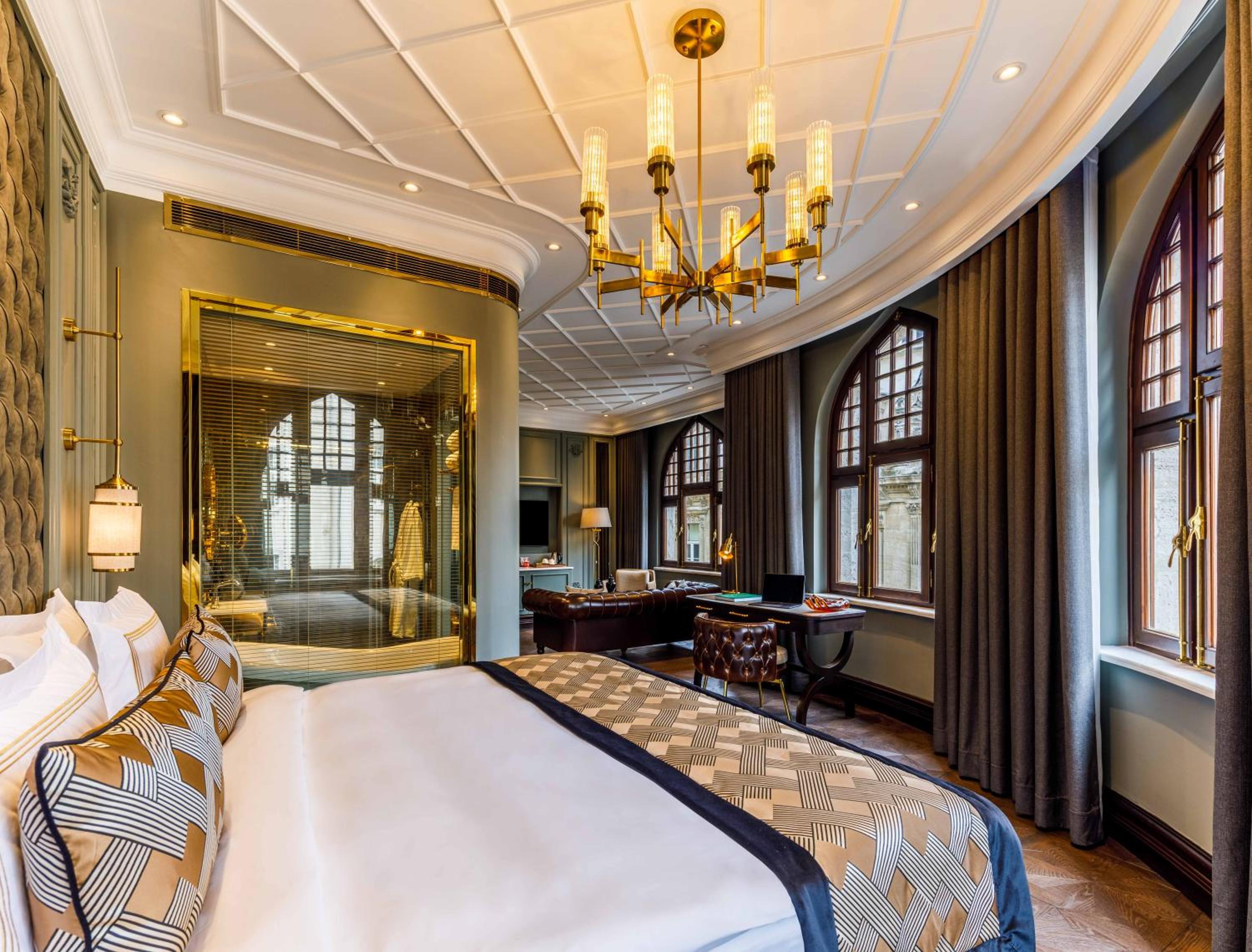 Cronton Design Hotel - Image 32