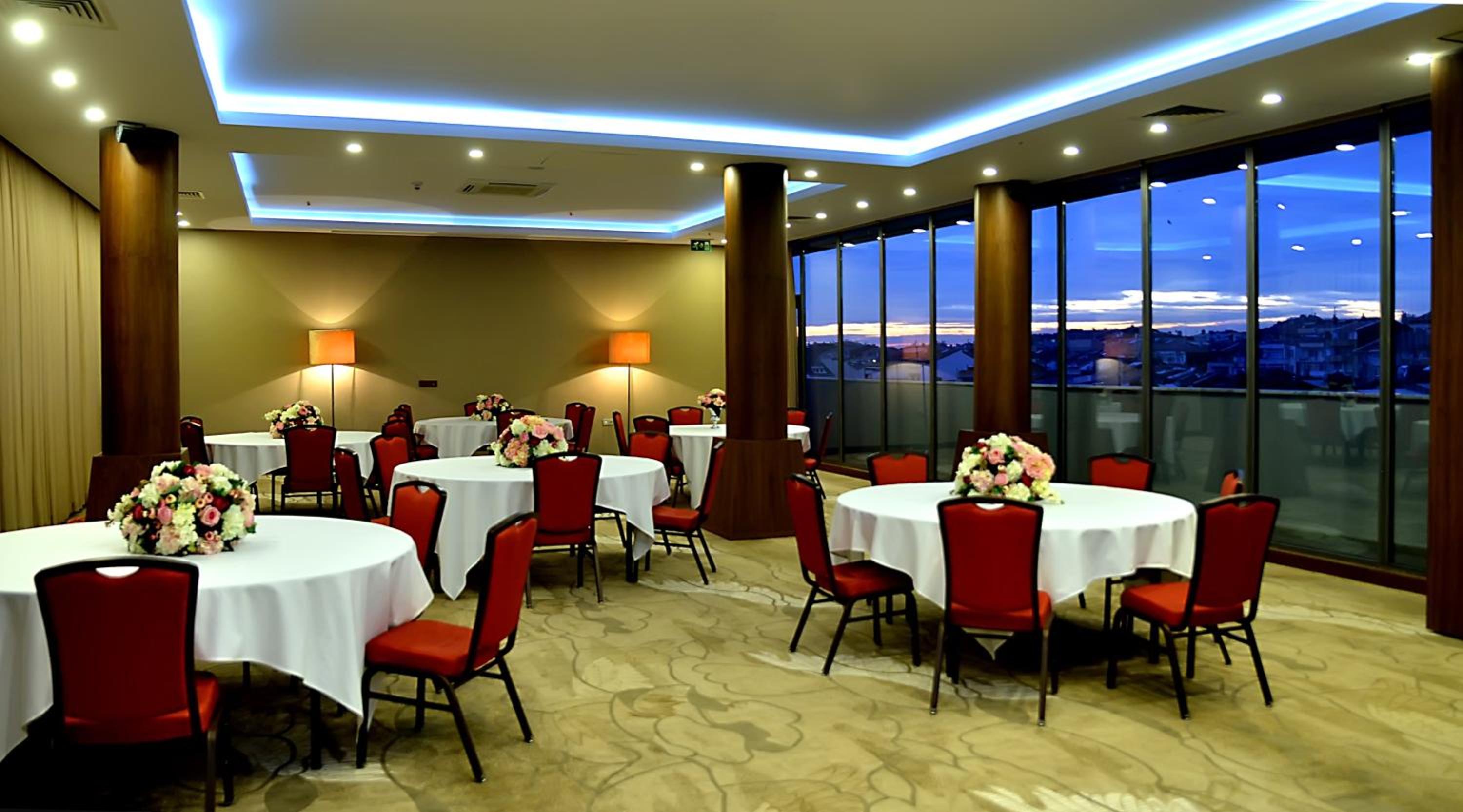 Crowne Plaza Istanbul Harbiye, an IHG Hotel - Image 54