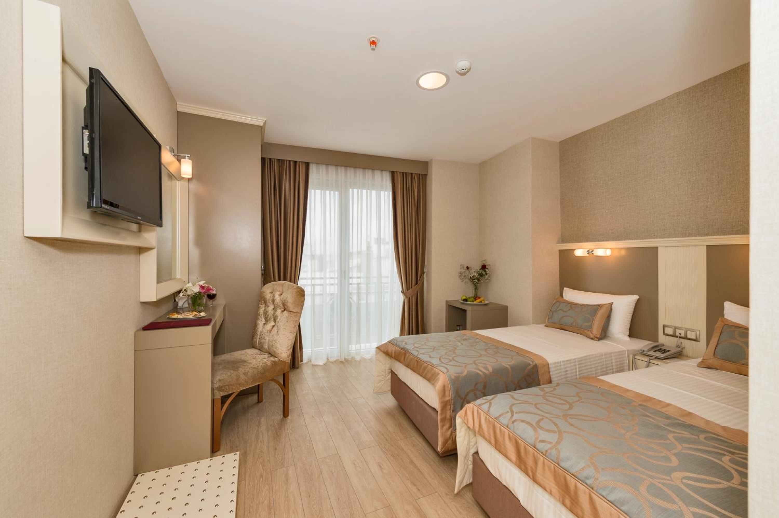 Marcello Hotel - Image 8