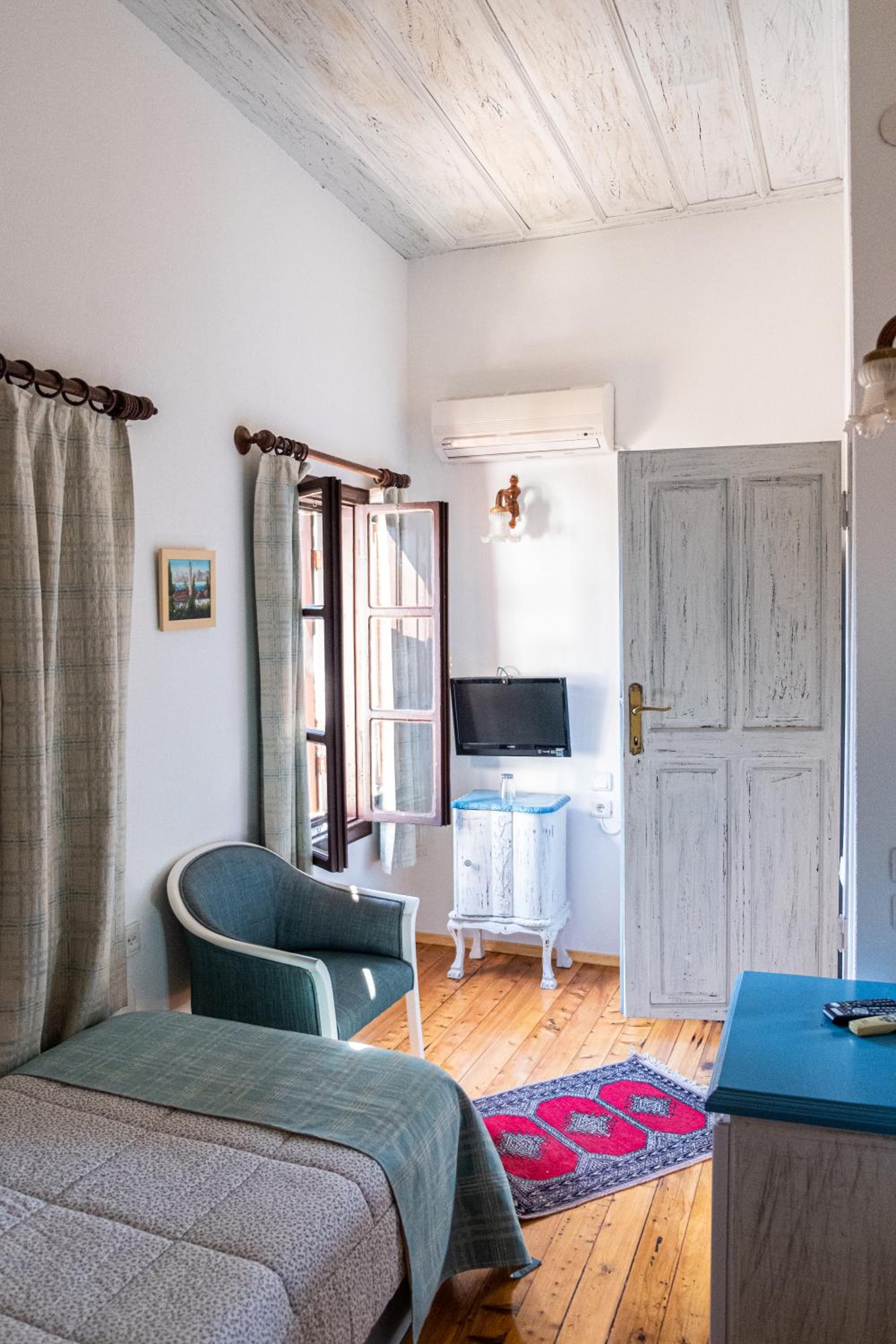 Atelya Art Hotel - Image 60