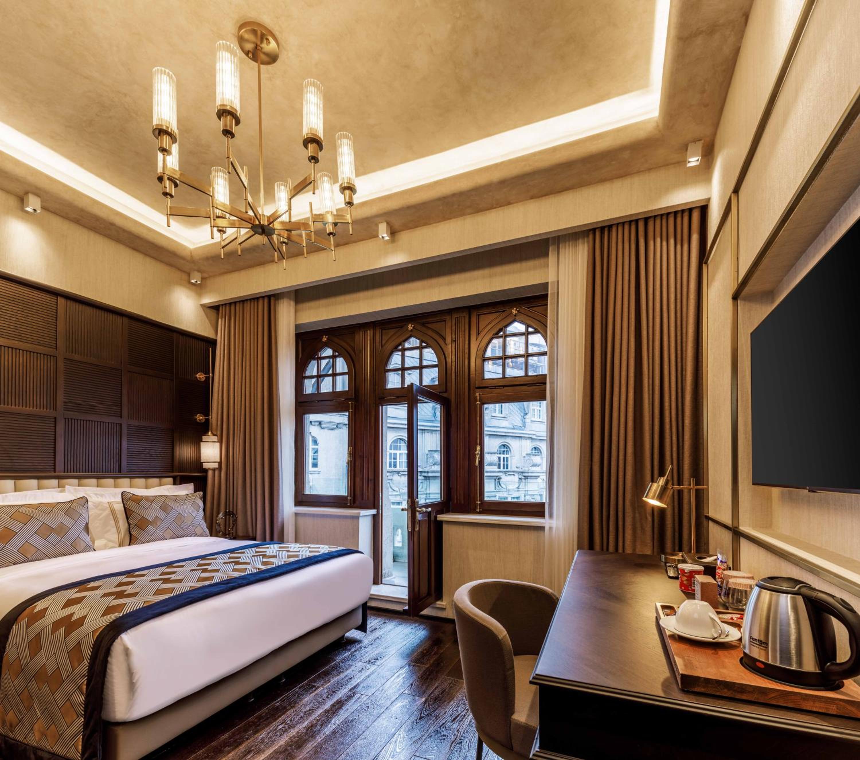 Cronton Design Hotel - Image 63
