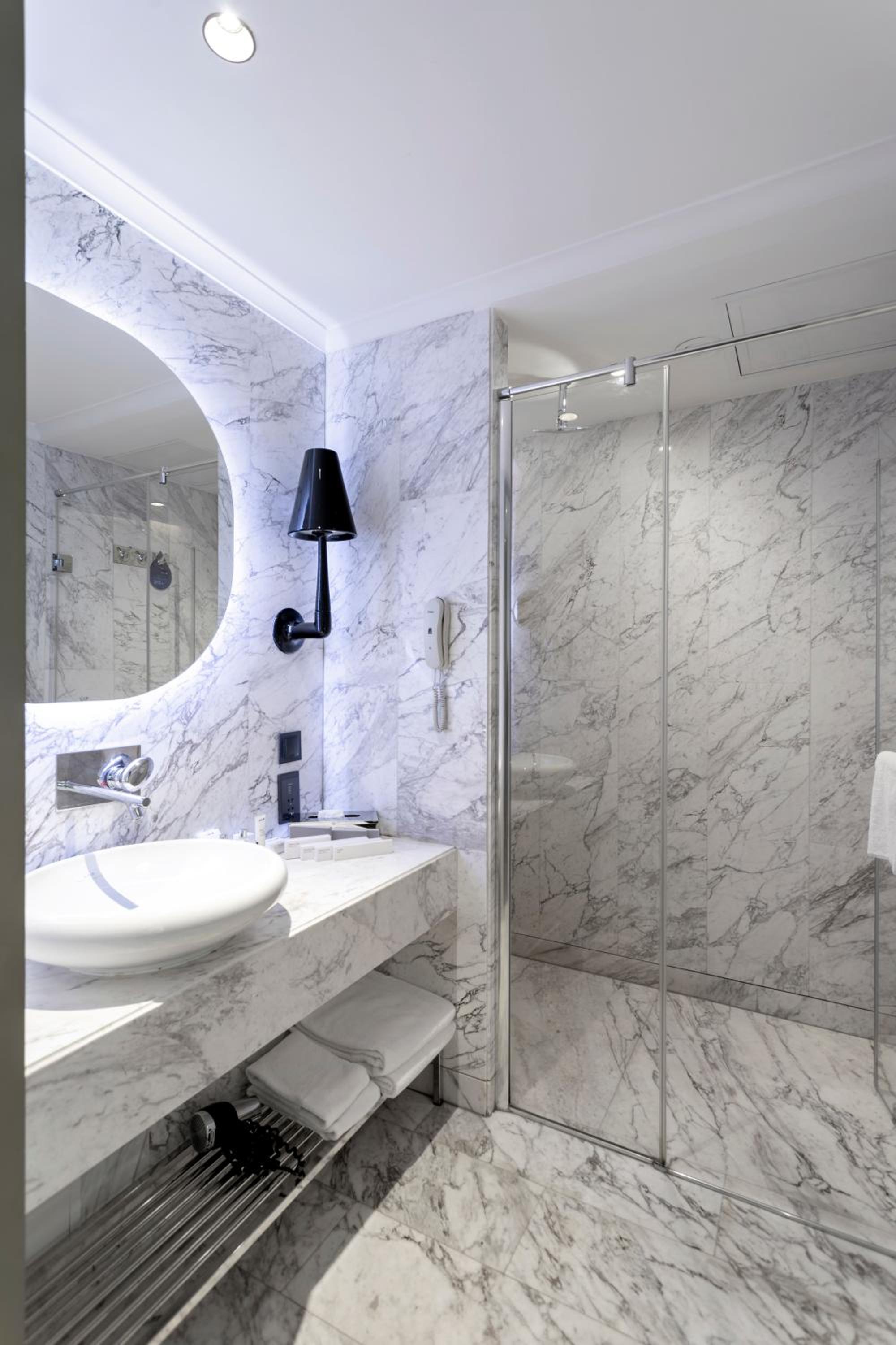 Radisson Blu Otel İstanbul Ottomare - Image 222
