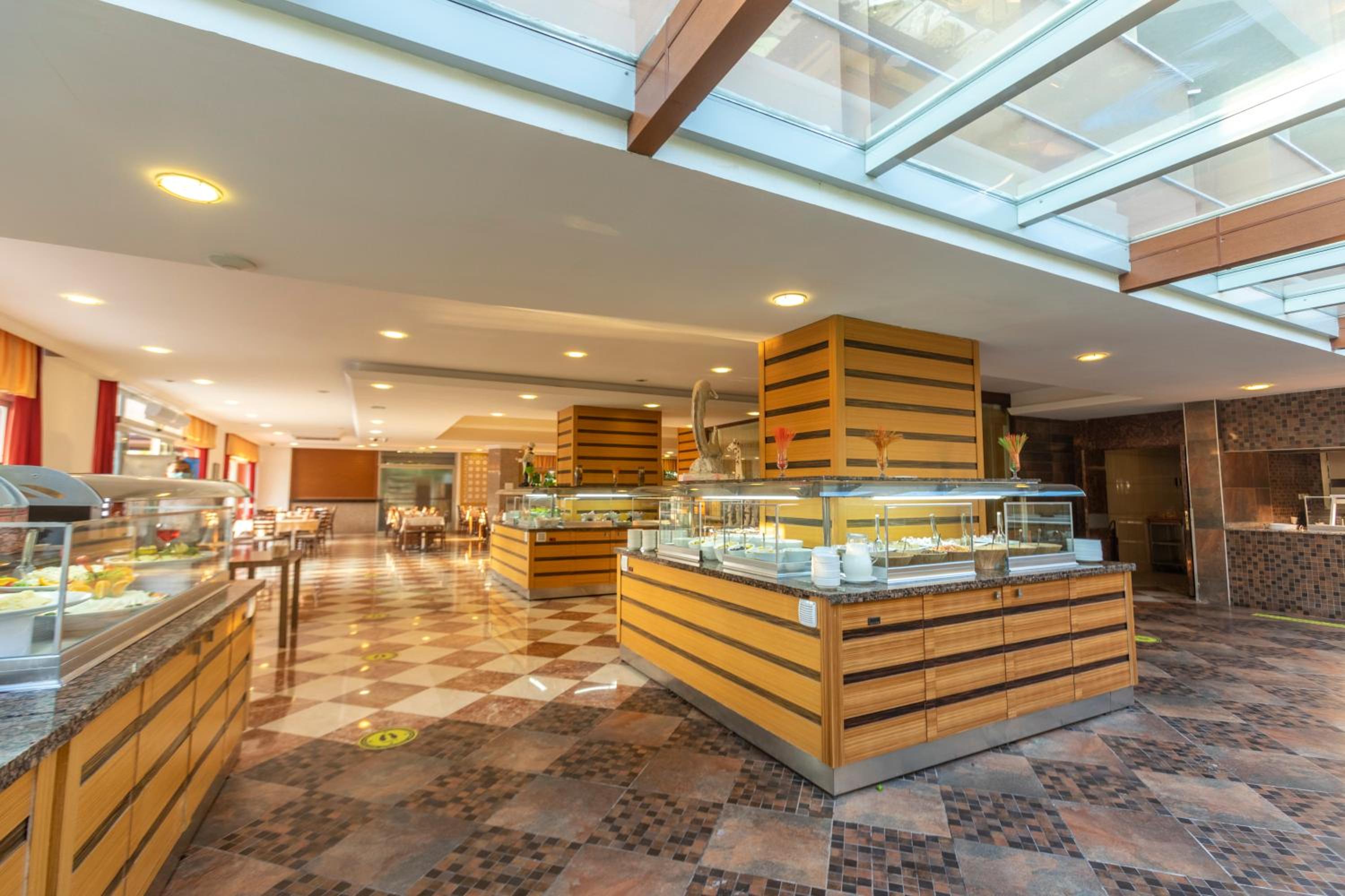 Fame Beach Hotel - Image 31