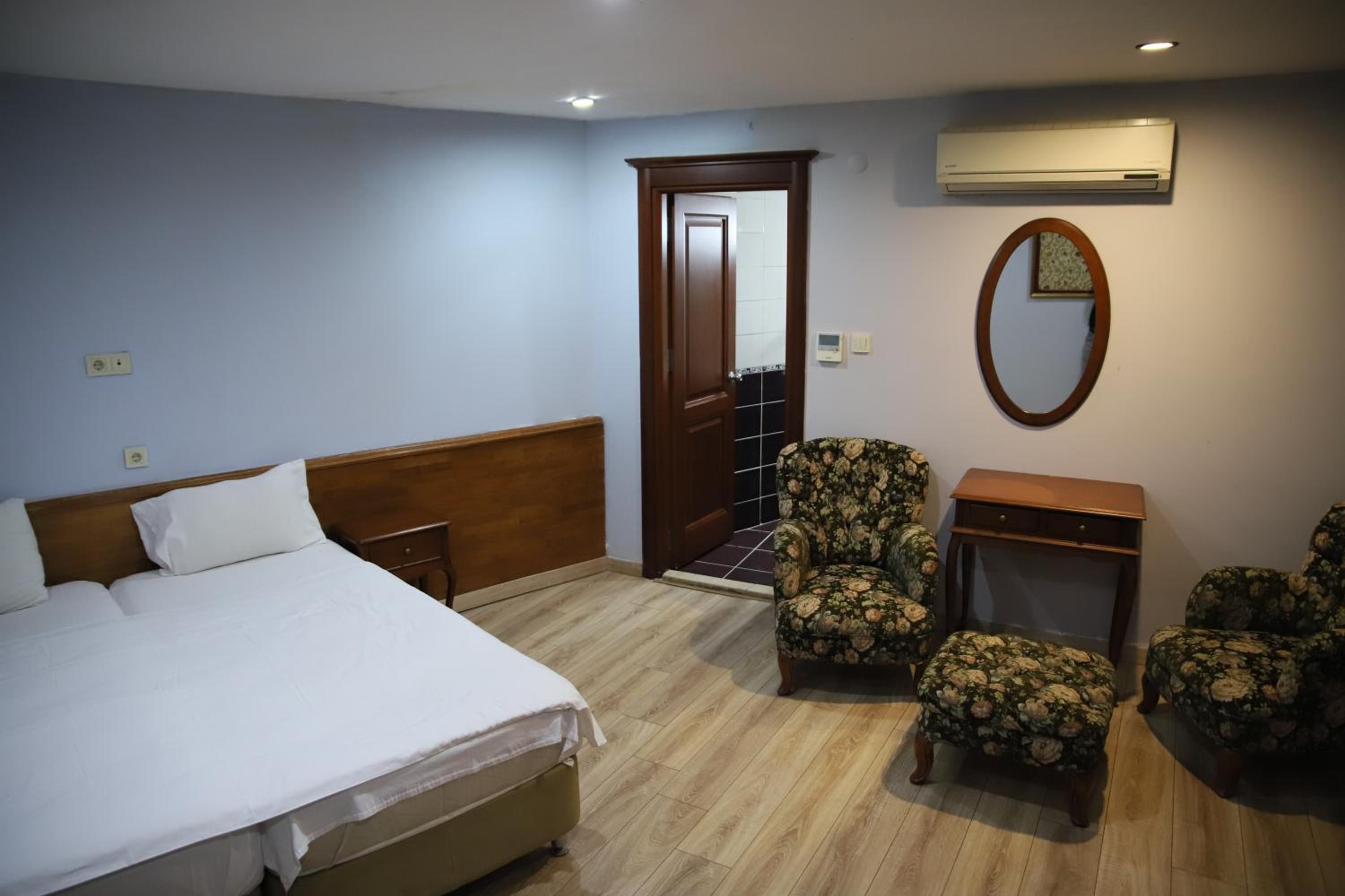 Basileus Hotel - Image 47