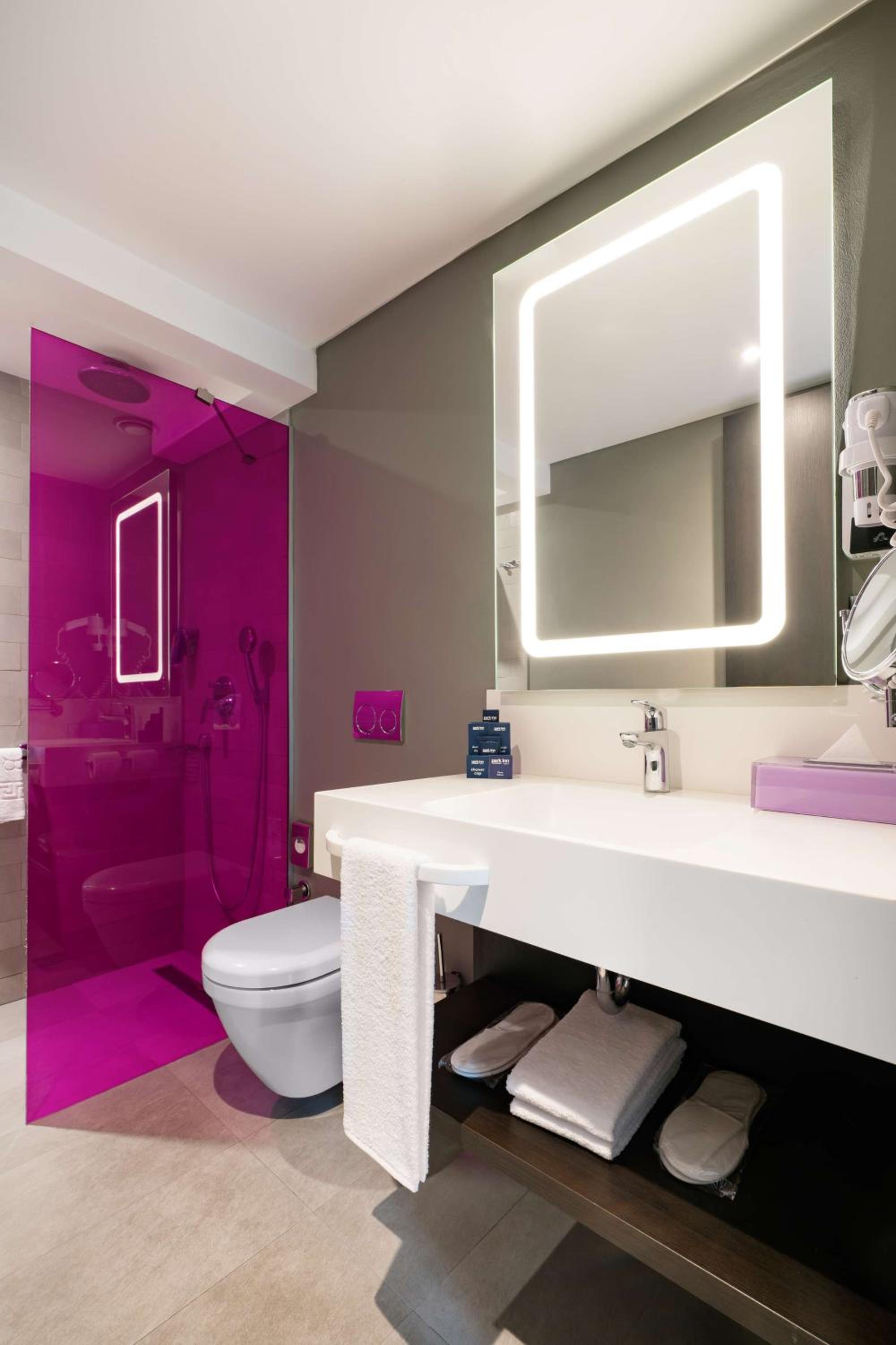 Park Inn by Radisson İzmir - Image 19