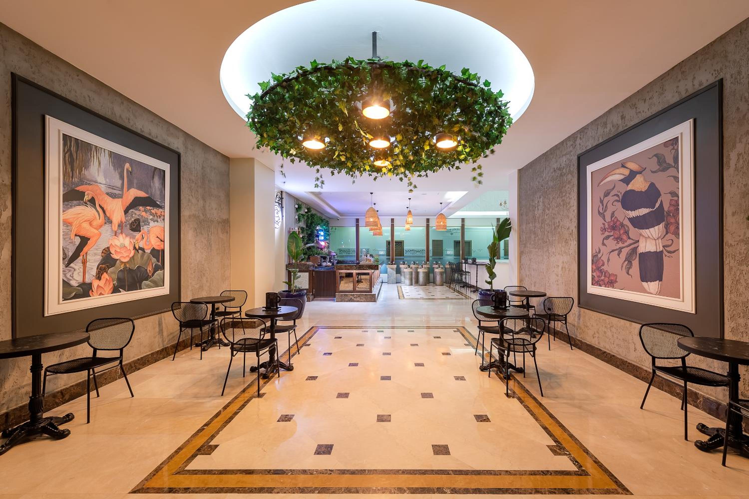Oz Hotels Side Premium - Image 45