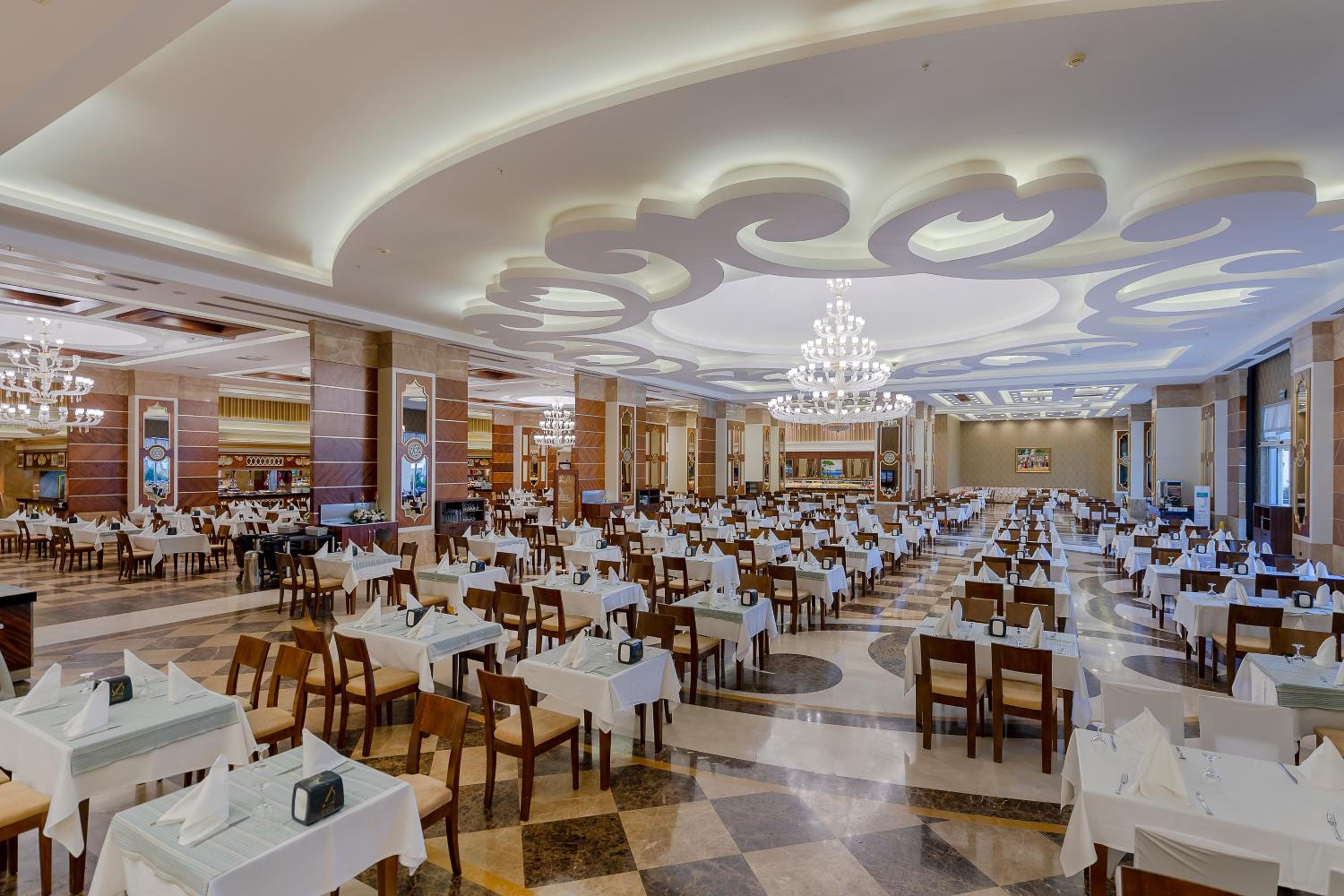 Oz Hotels Side Premium - Image 162