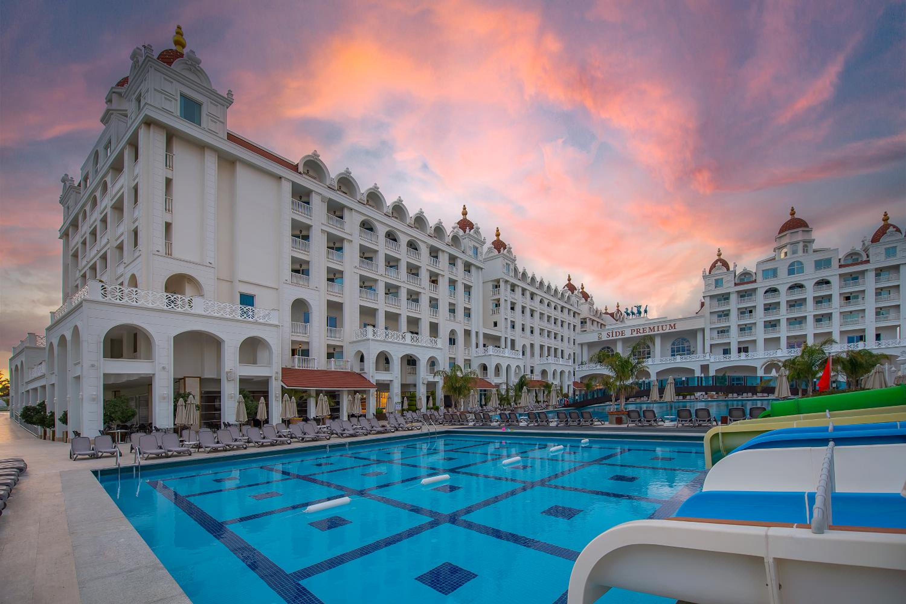 Oz Hotels Side Premium - Image 48