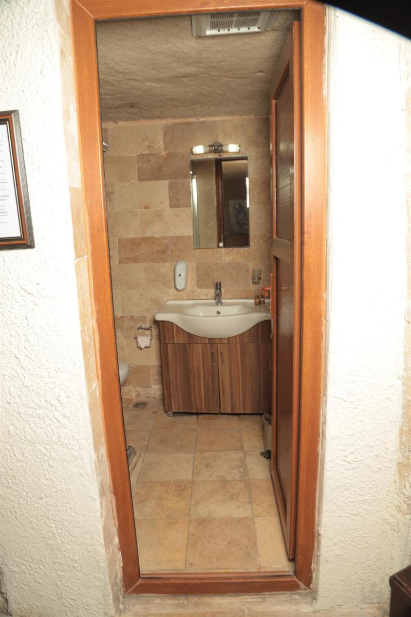 Guven Cave Hotel - Image 55