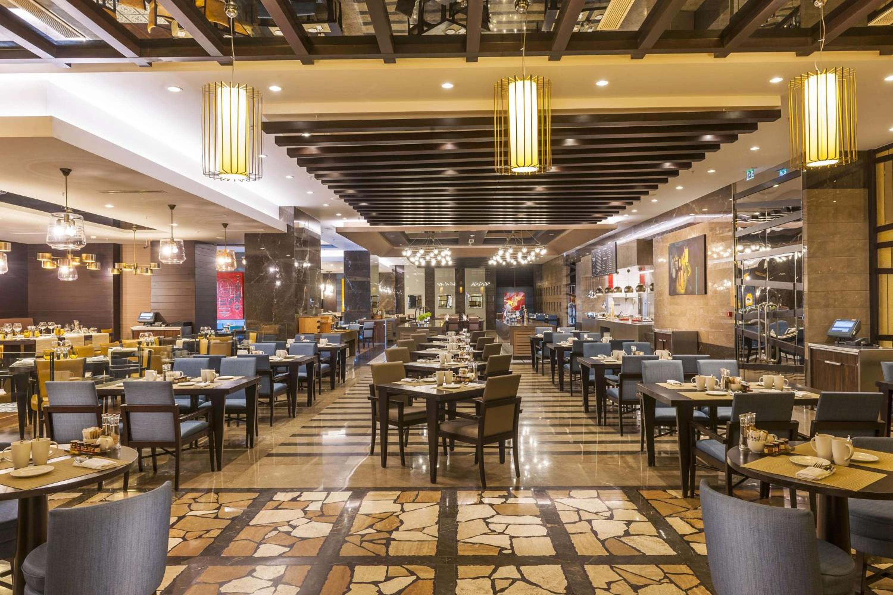 Radisson Blu Hotel, Istanbul Sisli - Image 42