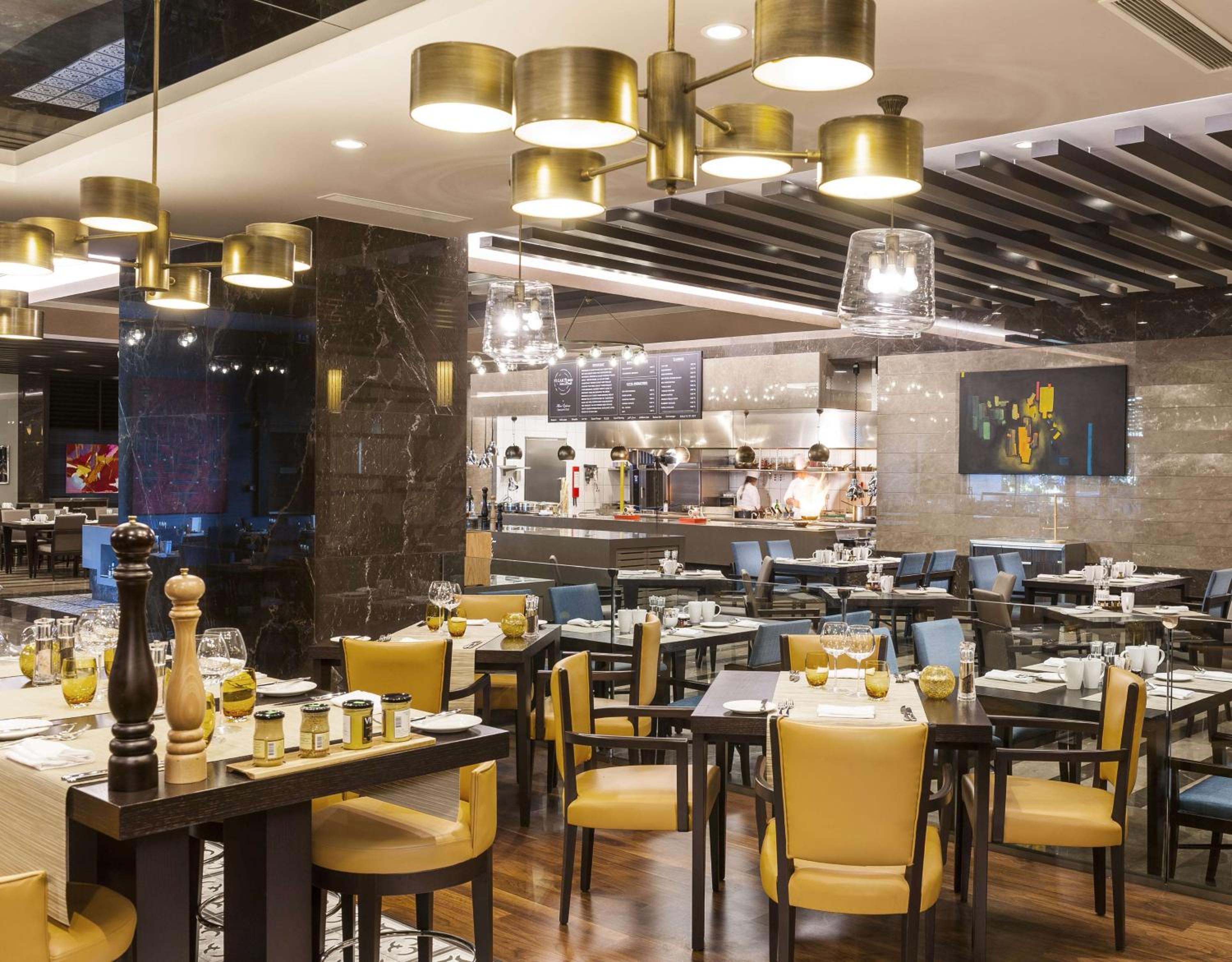 Radisson Blu Hotel, Istanbul Sisli - Image 36