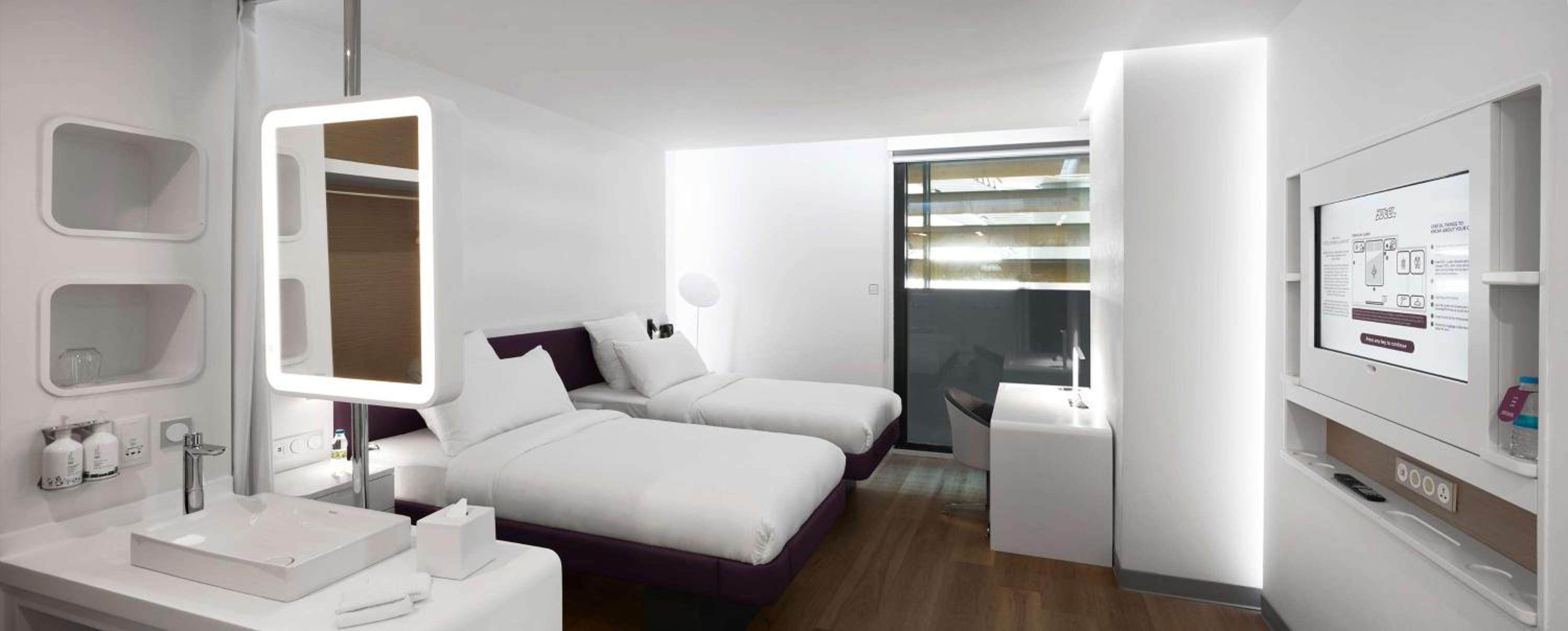 YOTEL İstanbul Havalimanı, Şehir Girişi - Image 100